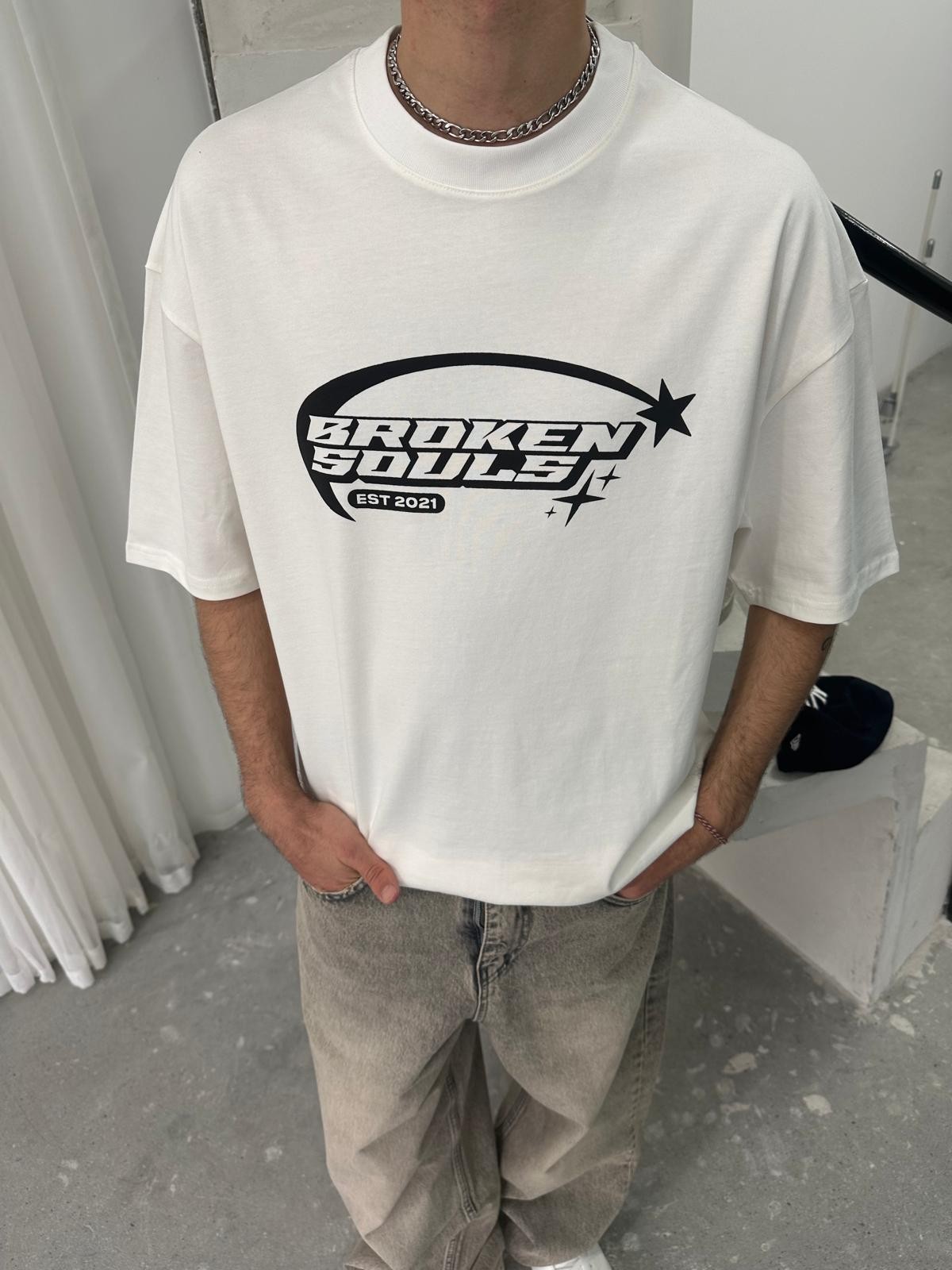 Broken Souls Beyaz Oversize T-Shirt 