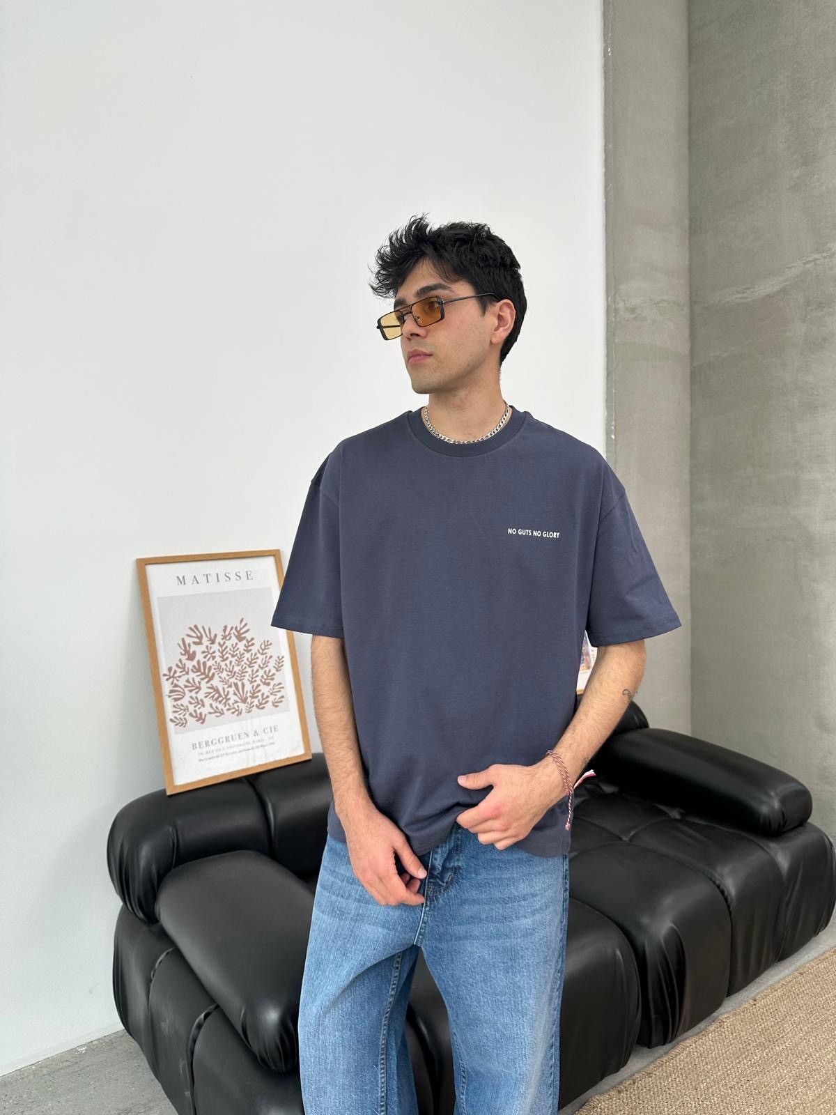 No Glory Studios Back Print Füme T-Shirt
