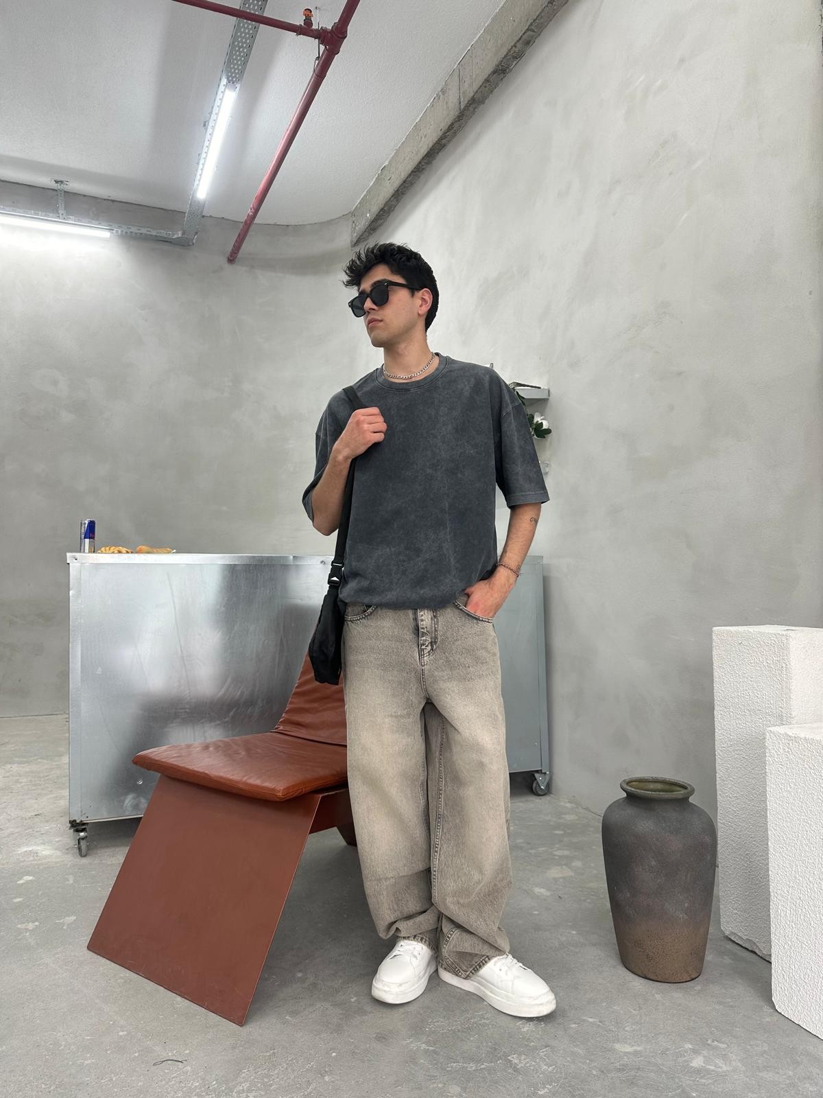 Koyu Yıkamalı Oversize T-Shirt