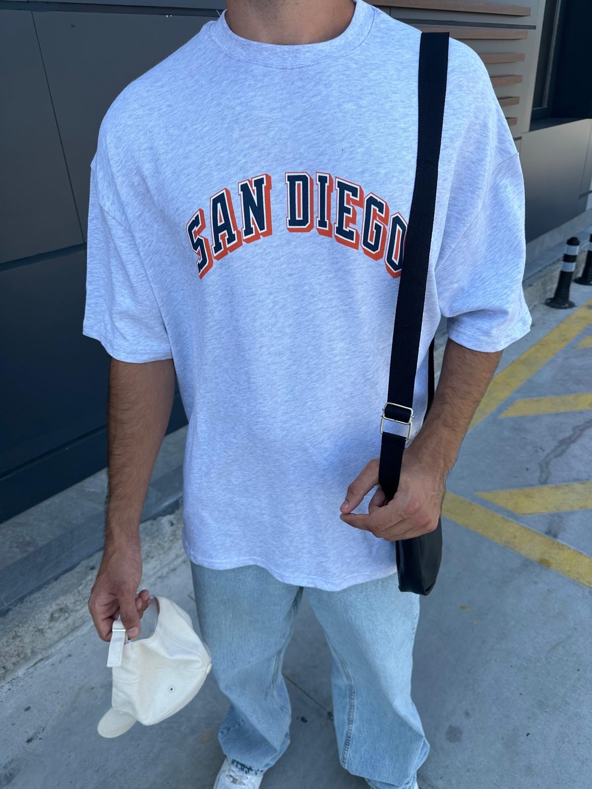 San Diego Baskılı Gri Oversize T-Shirt