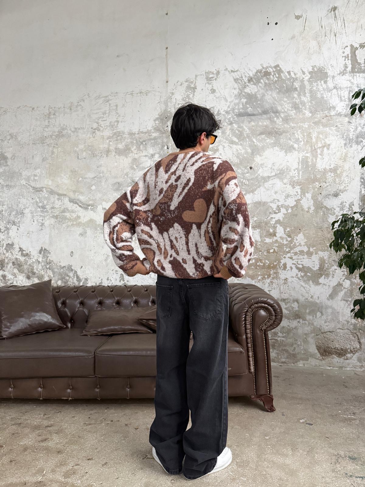 Brown Efekt Oversize Triko