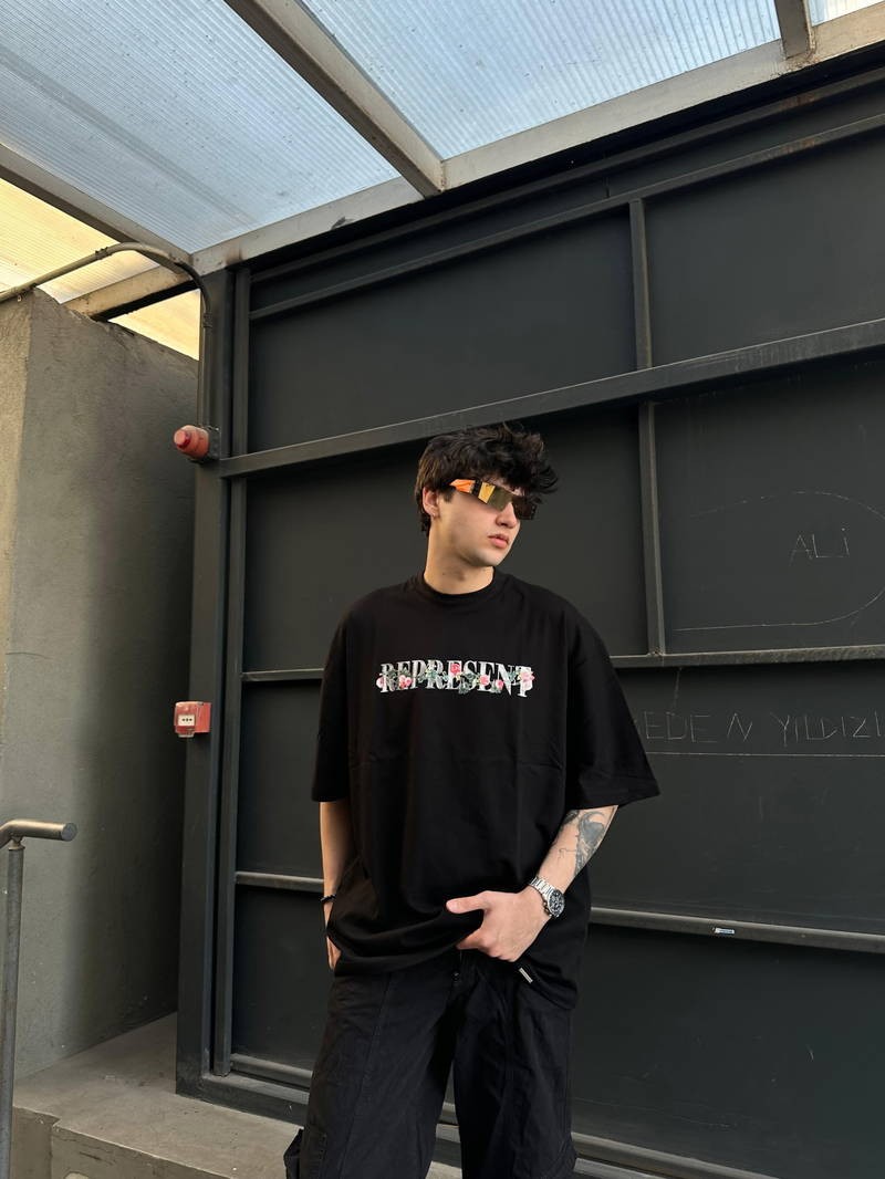 Represent Rose Black Tshirt