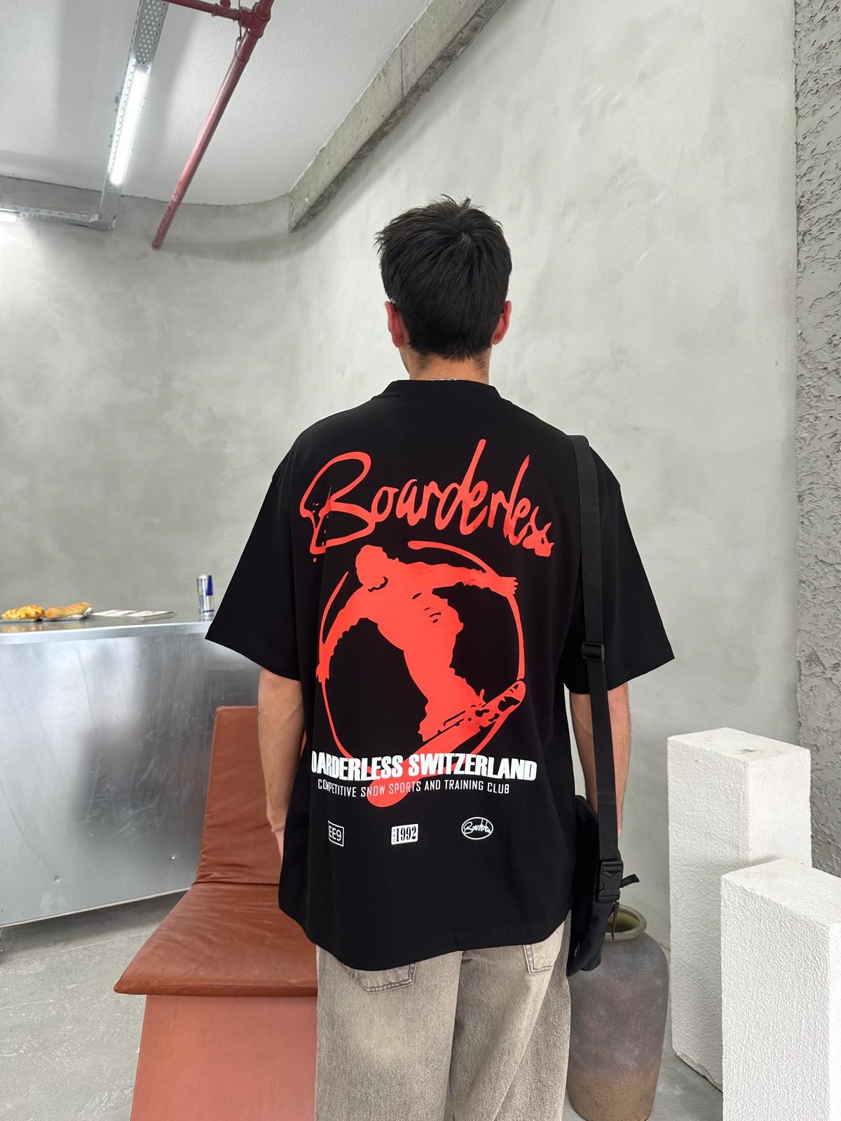 Boarderles Back Print Siyah T-Shirt