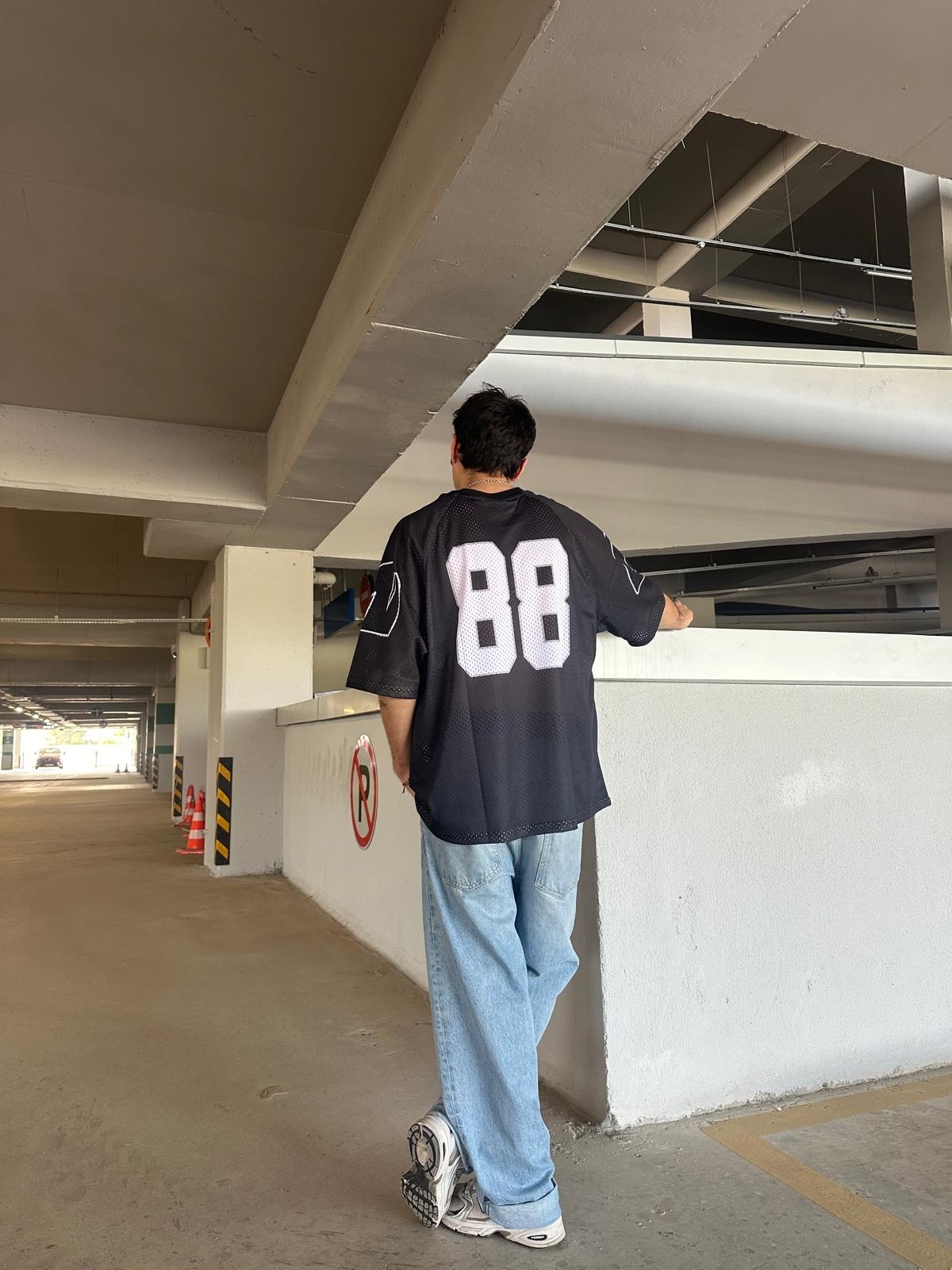 North Bound Black Oversize Forma