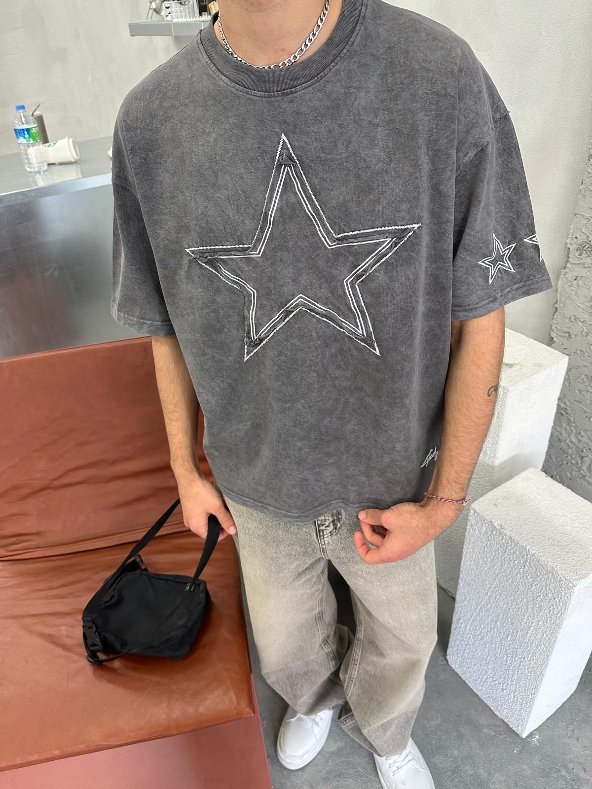 Star Detail Gri Oversize T-Shirt