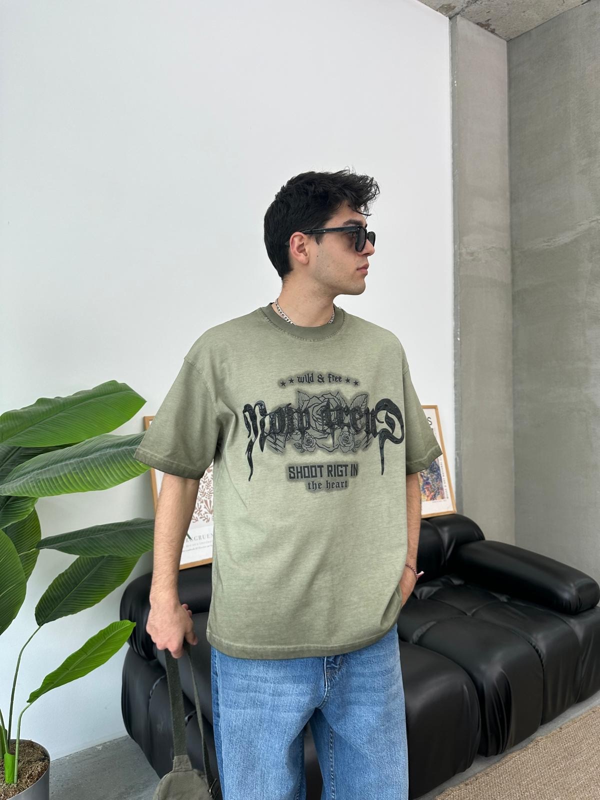 Shoot Now Haki Oversize T-Shirt