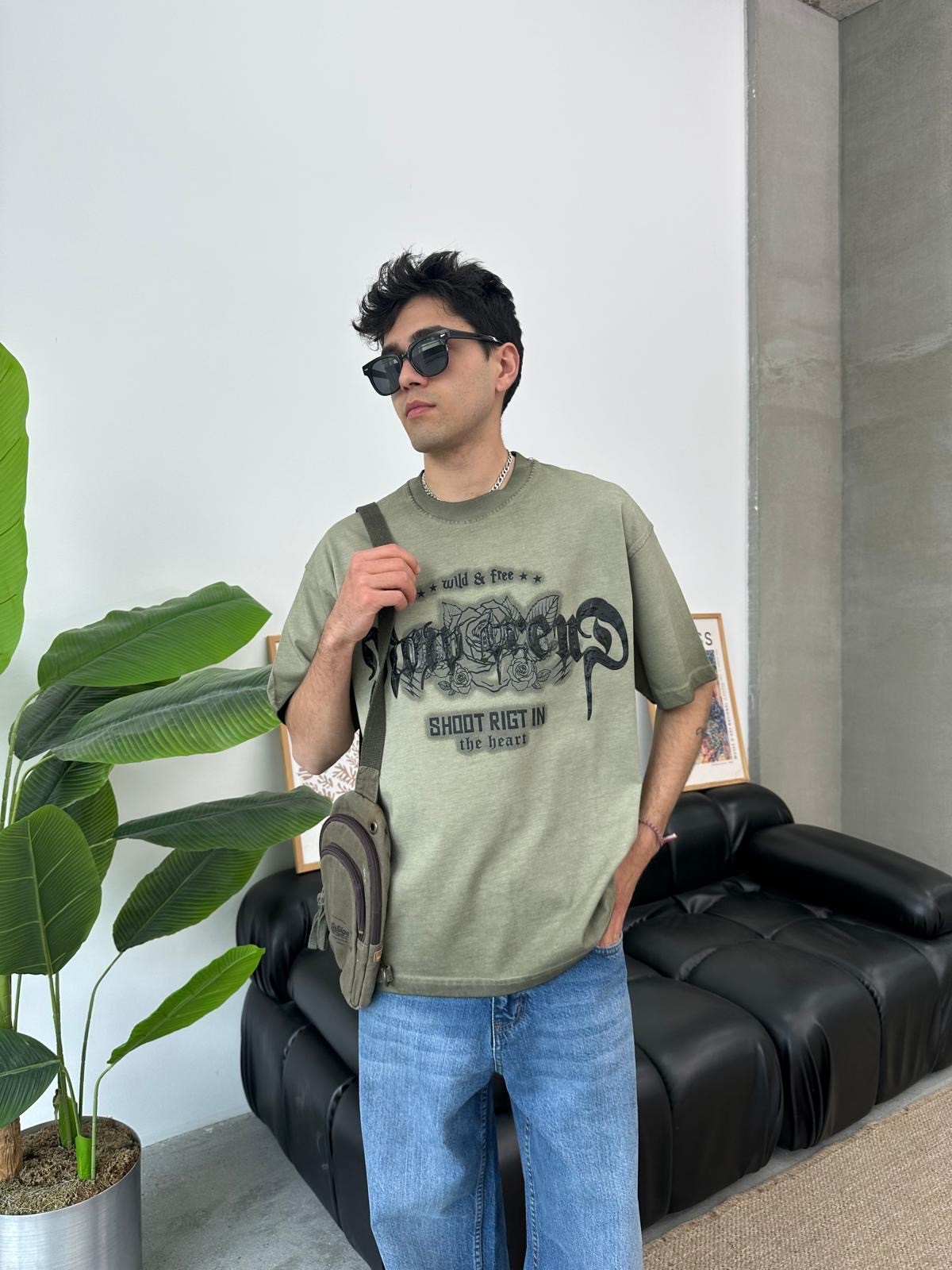 Shoot Now Haki Oversize T-Shirt