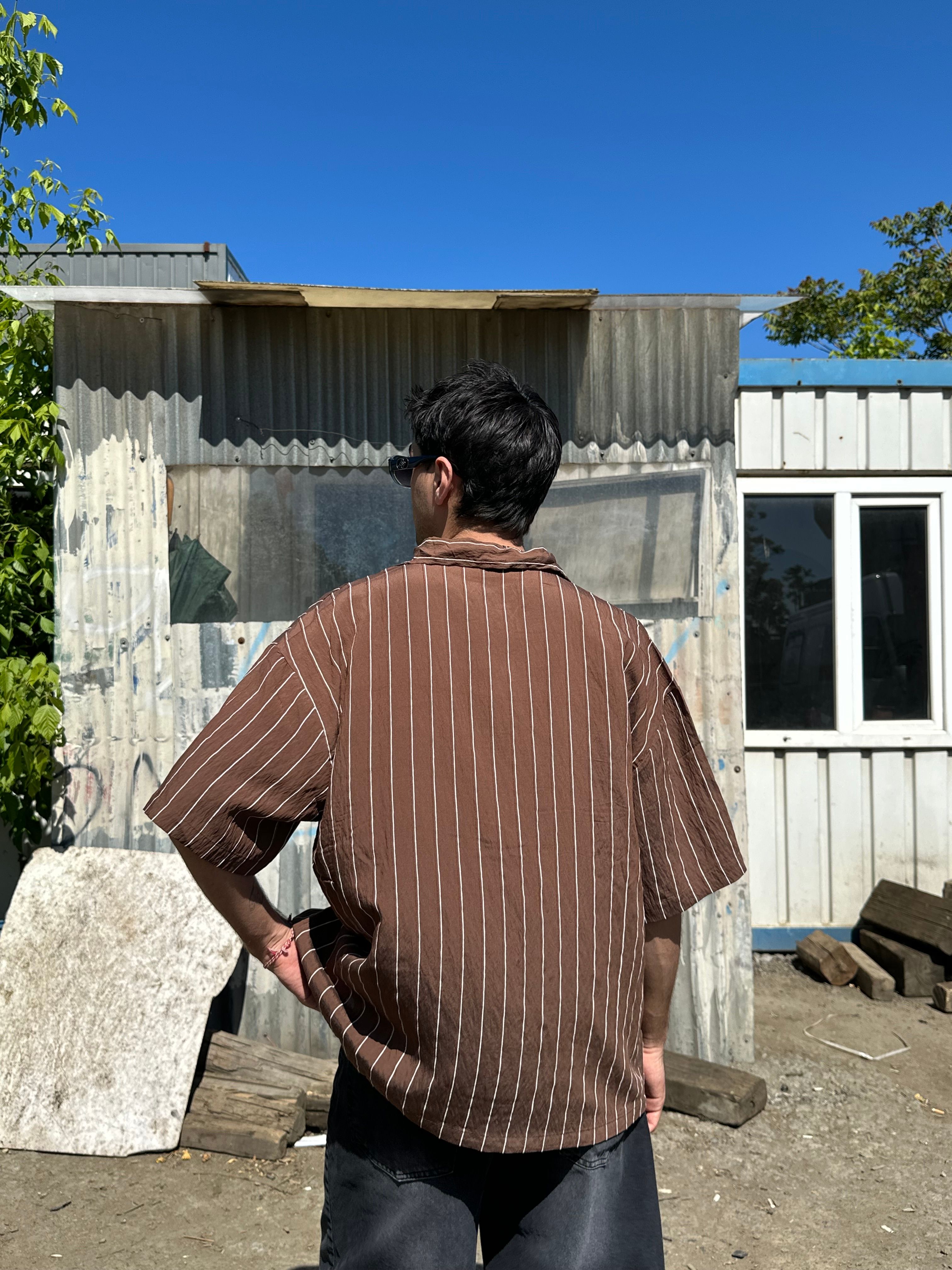 Sand Beyaz Çizgili Kahve Oversize Gömlek