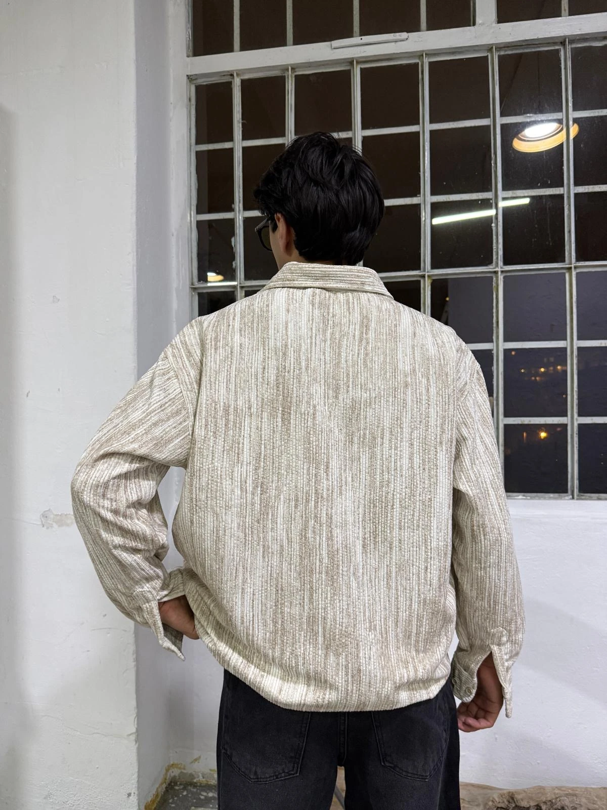 Yıkamalı Bej Kadife Basic Gömlek