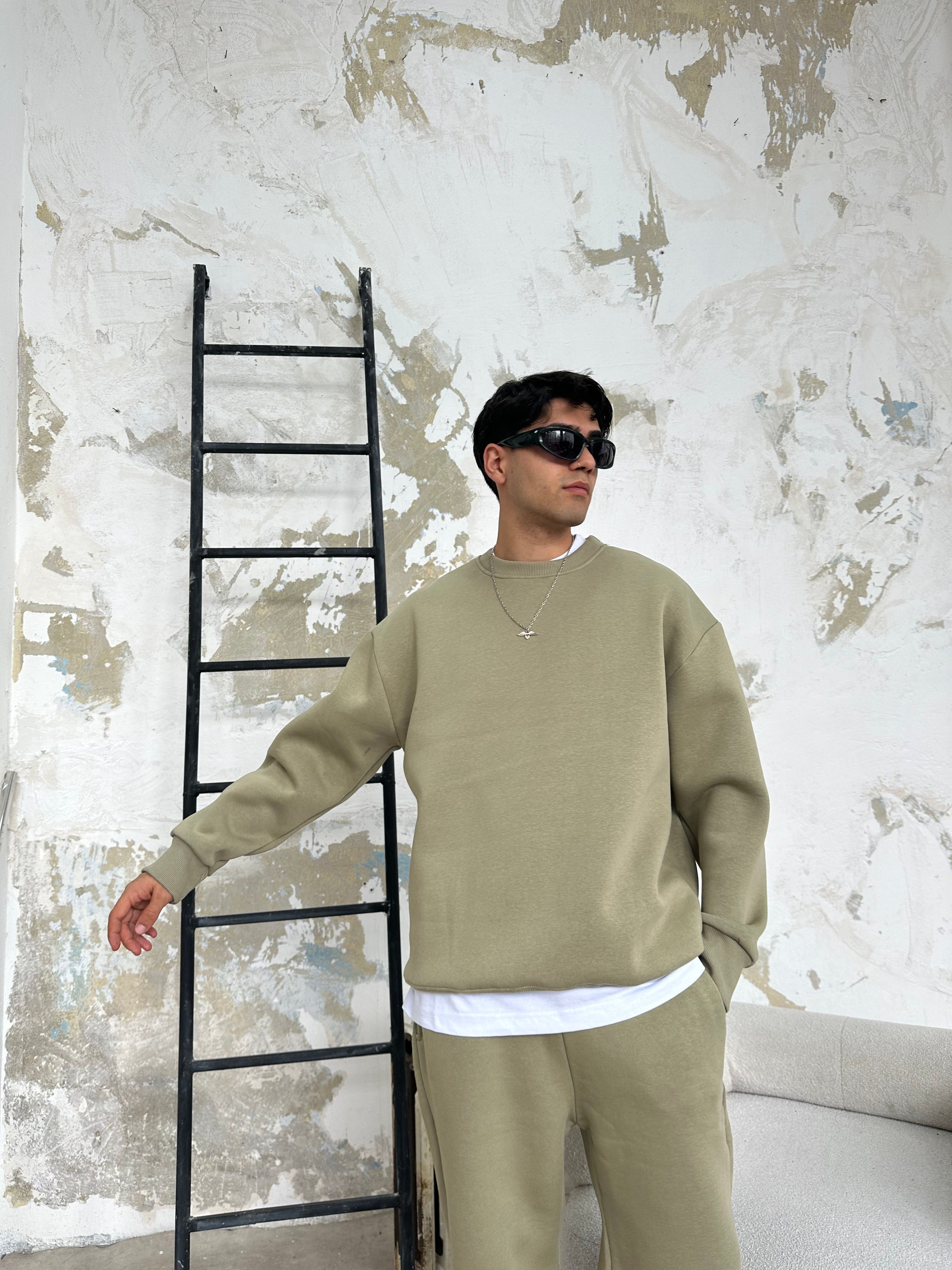 Küf Yeşili Oversize Basic Sweatshirt