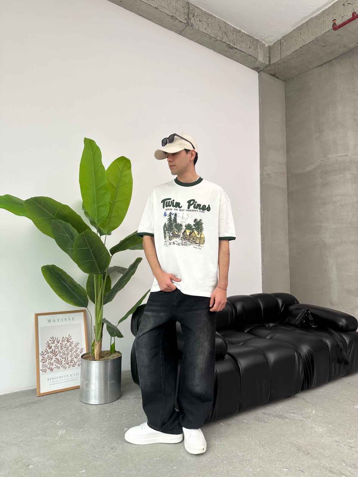 Twin Pines Kol Detay T-Shirt