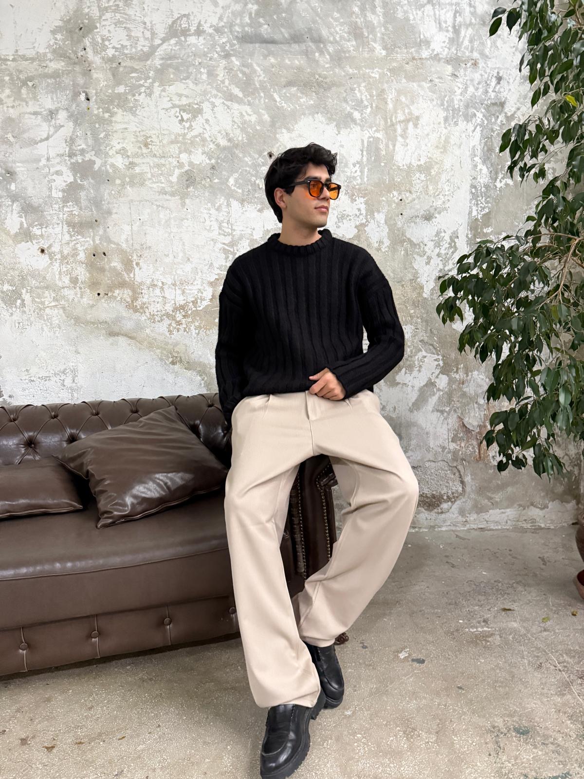 Fitilli Kalın Siyah Triko