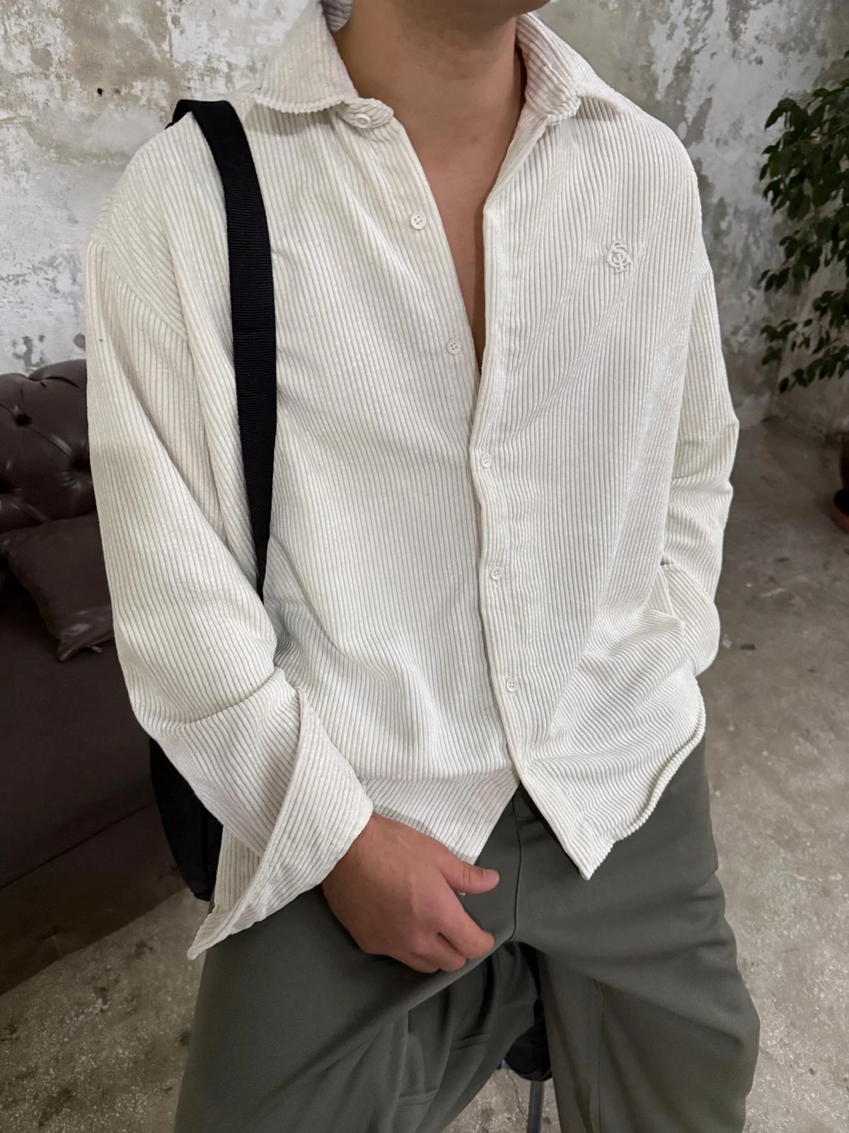 Kadife Beyaz Oversize Gömlek