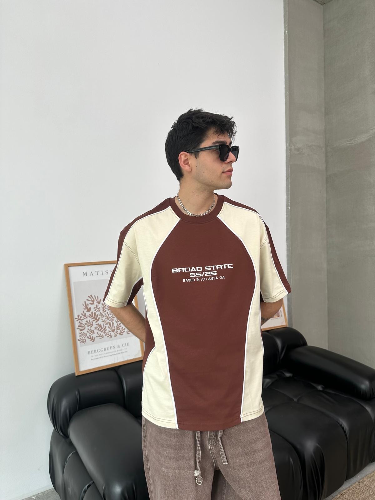Broad State Reglan Kol Kahve T-Shirt