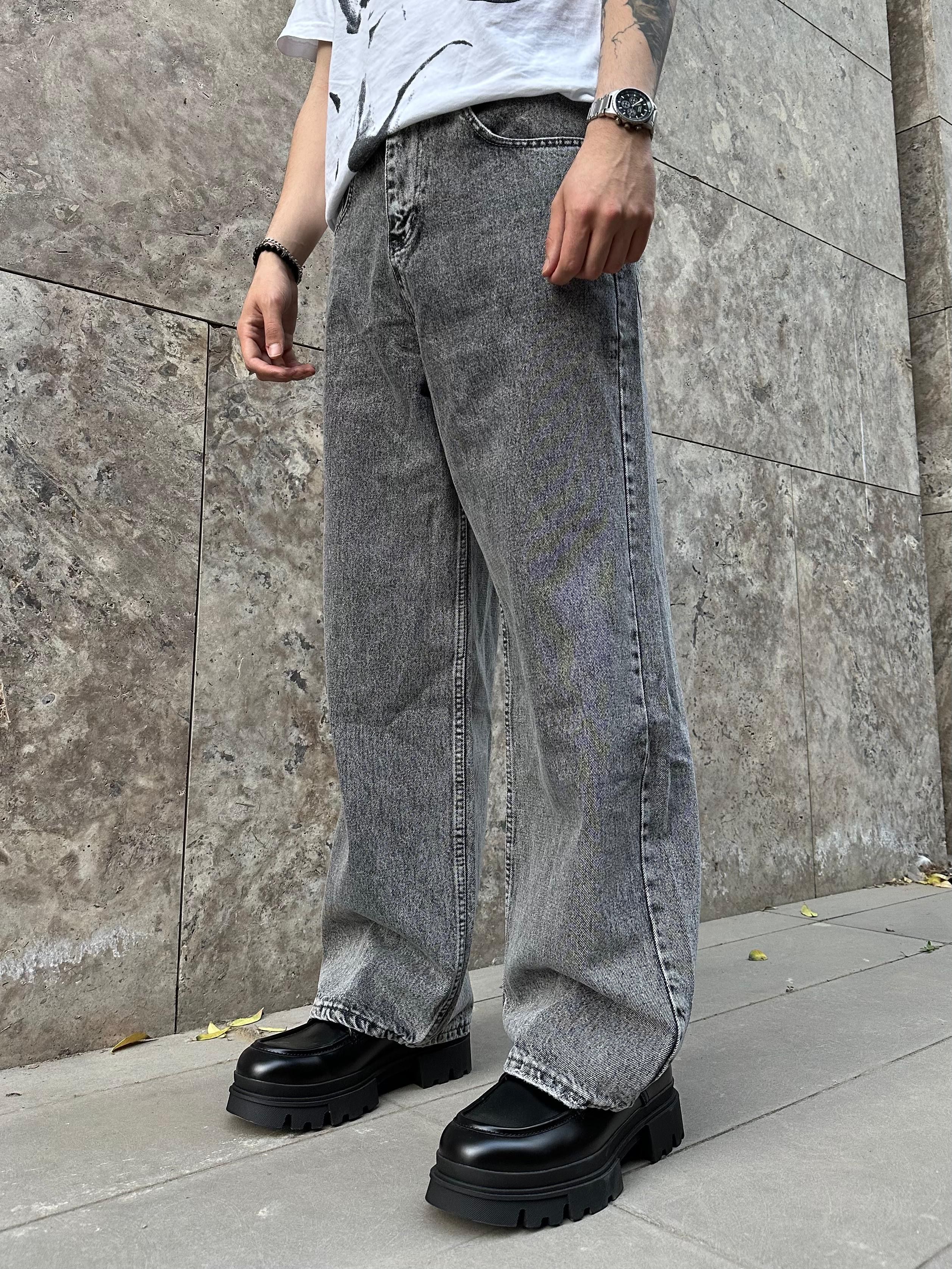 Acid Wash Baggy Jean