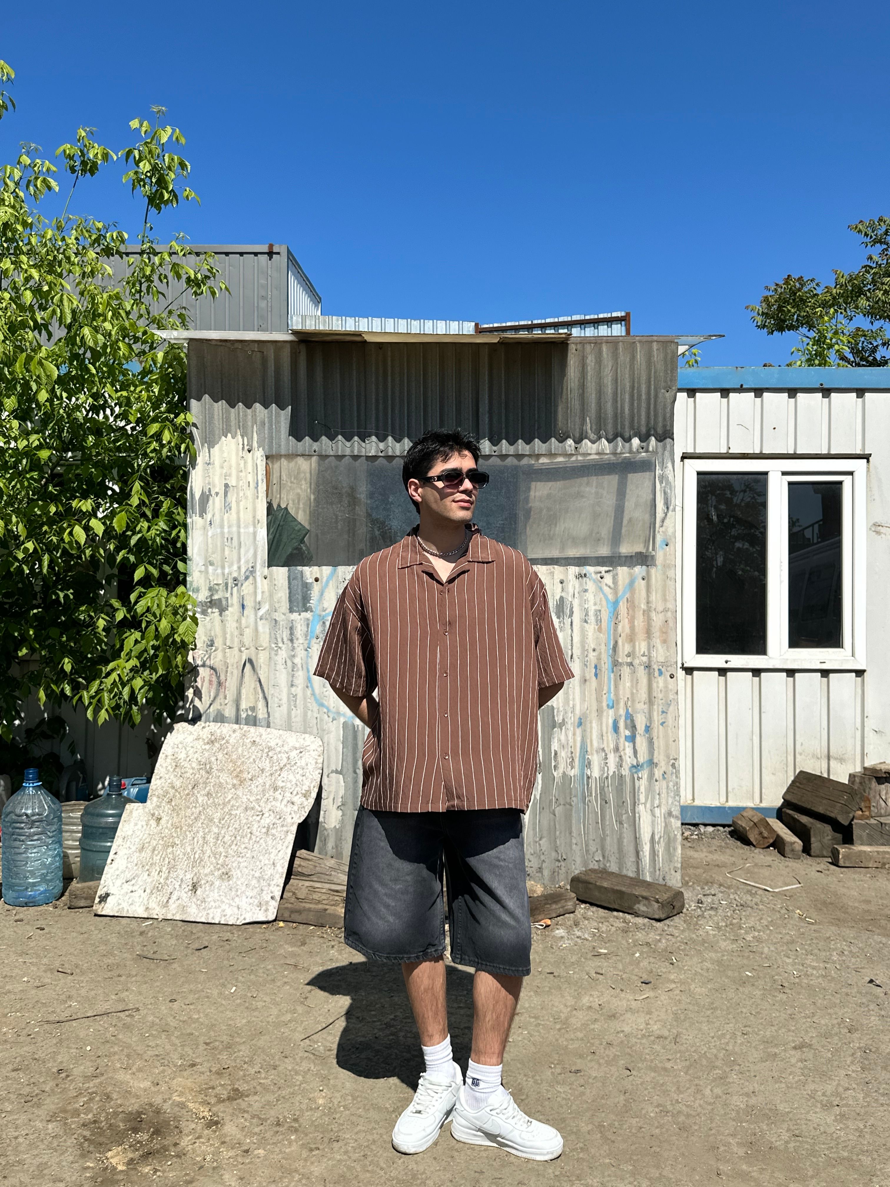 Sand Beyaz Çizgili Kahve Oversize Gömlek
