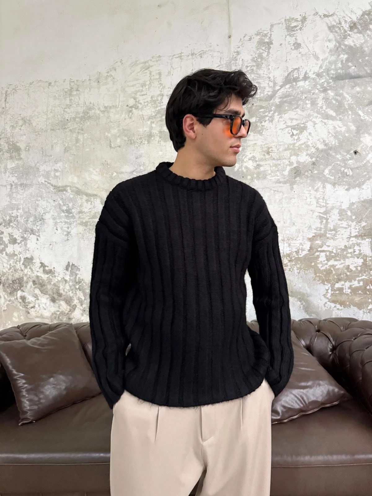 Fitilli Kalın Siyah Triko