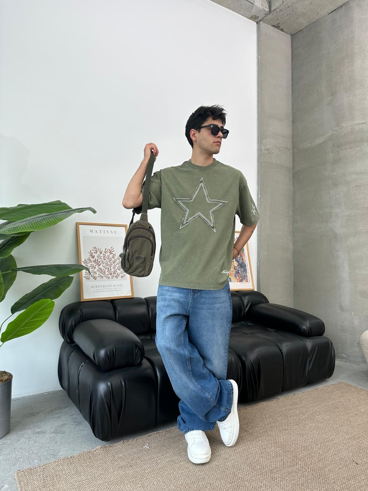 Star Detail Haki Oversize T-Shirt 
