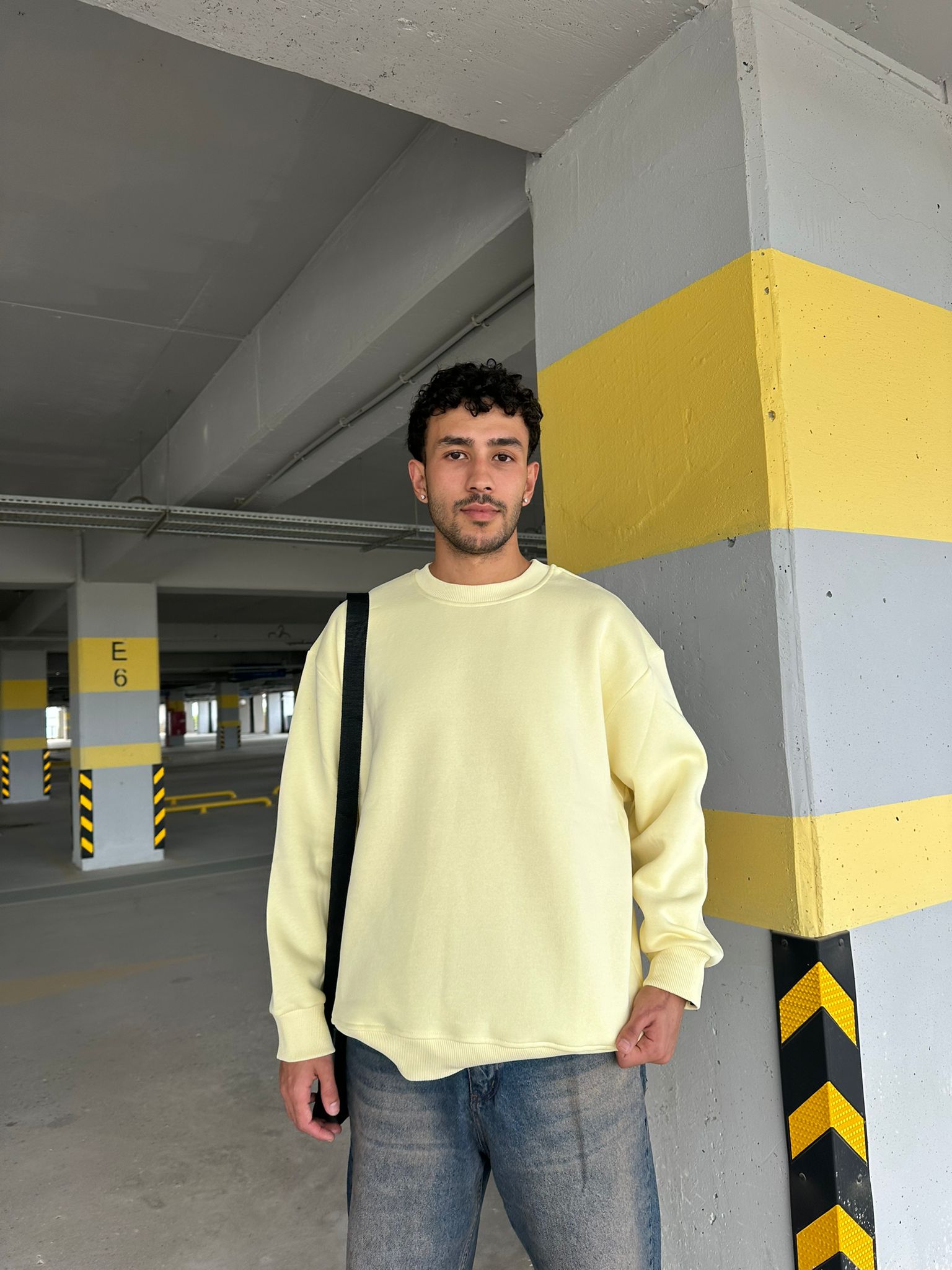 Basıc Oversize Sweatshirt - soft sarı