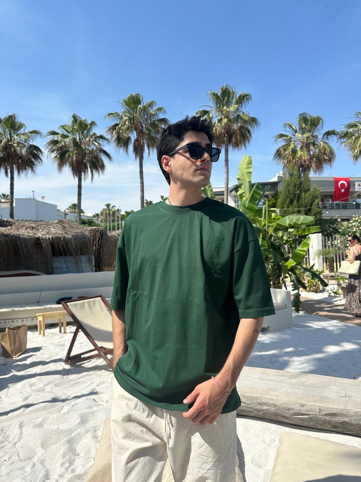 Yeşil Sand Vibes Basic T-Shirt
