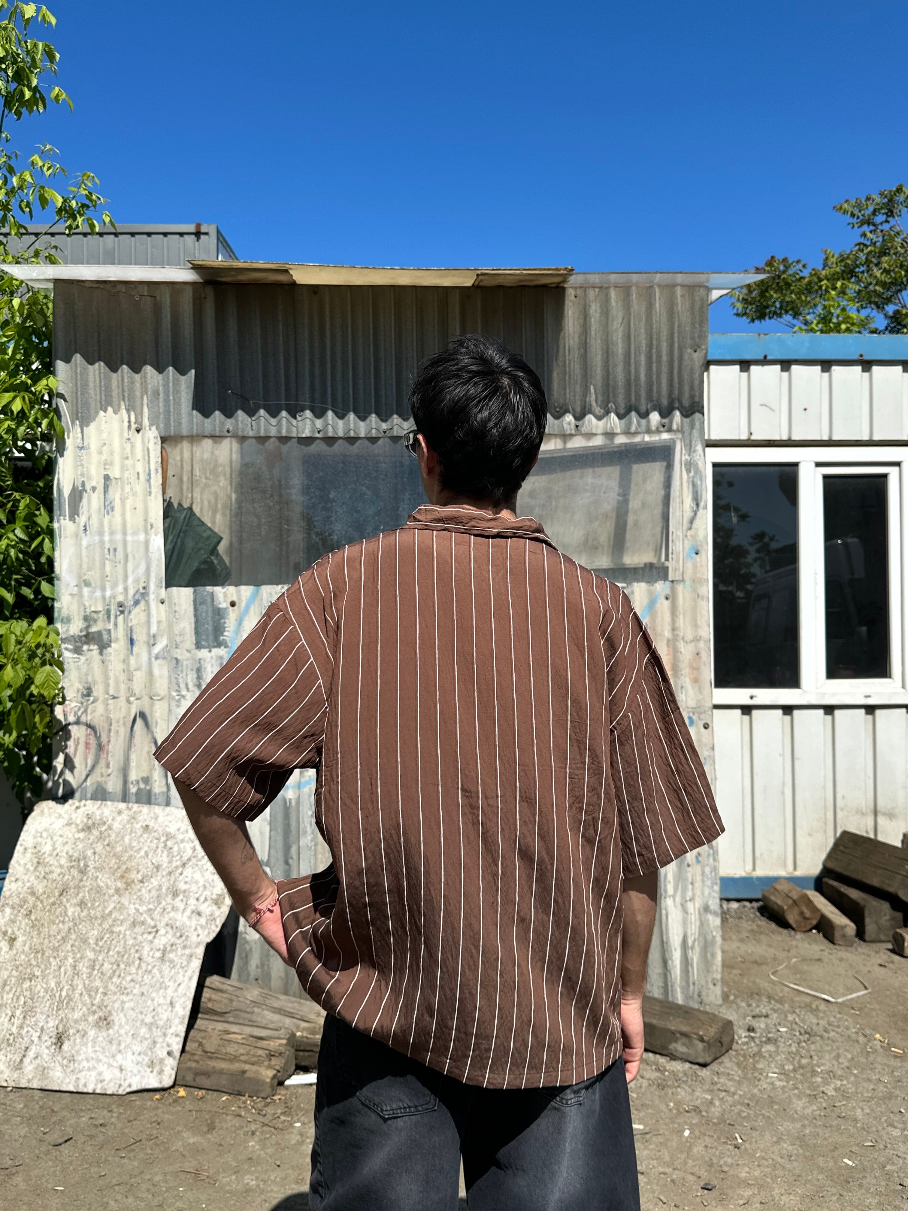 Sand Beyaz Çizgili Kahve Oversize Gömlek