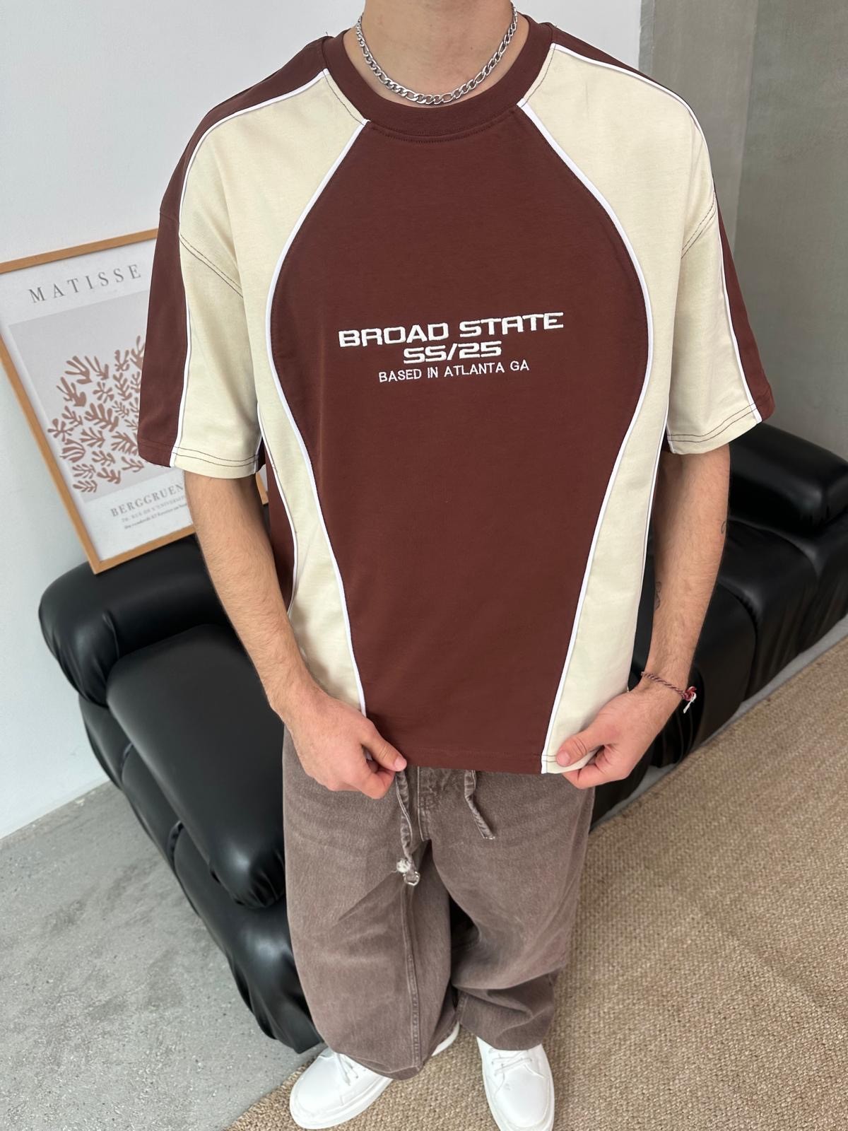 Broad State Reglan Kol Kahve T-Shirt