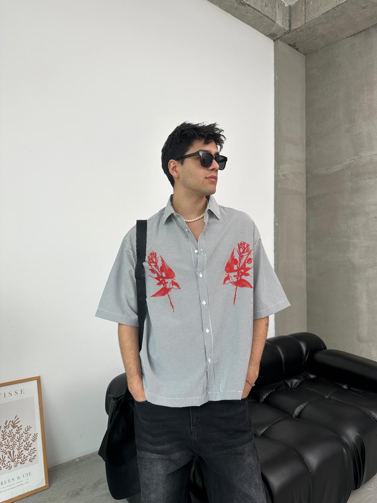 Rose Baskılı Gri Oversize Gömlek 