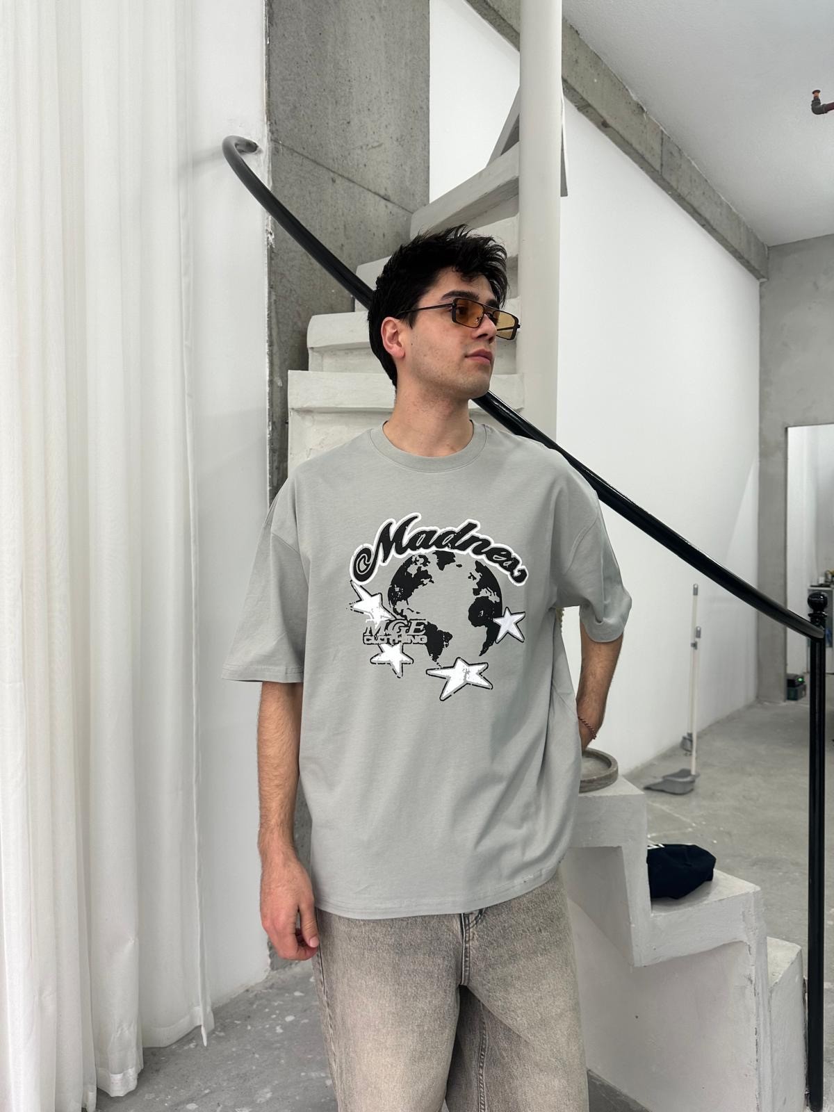 Madness Star Füme T-Shirt
