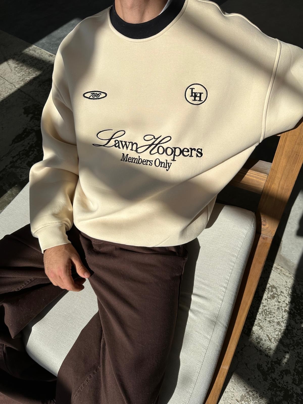 Lawn Loopers Bej Oversize Sweatshirt