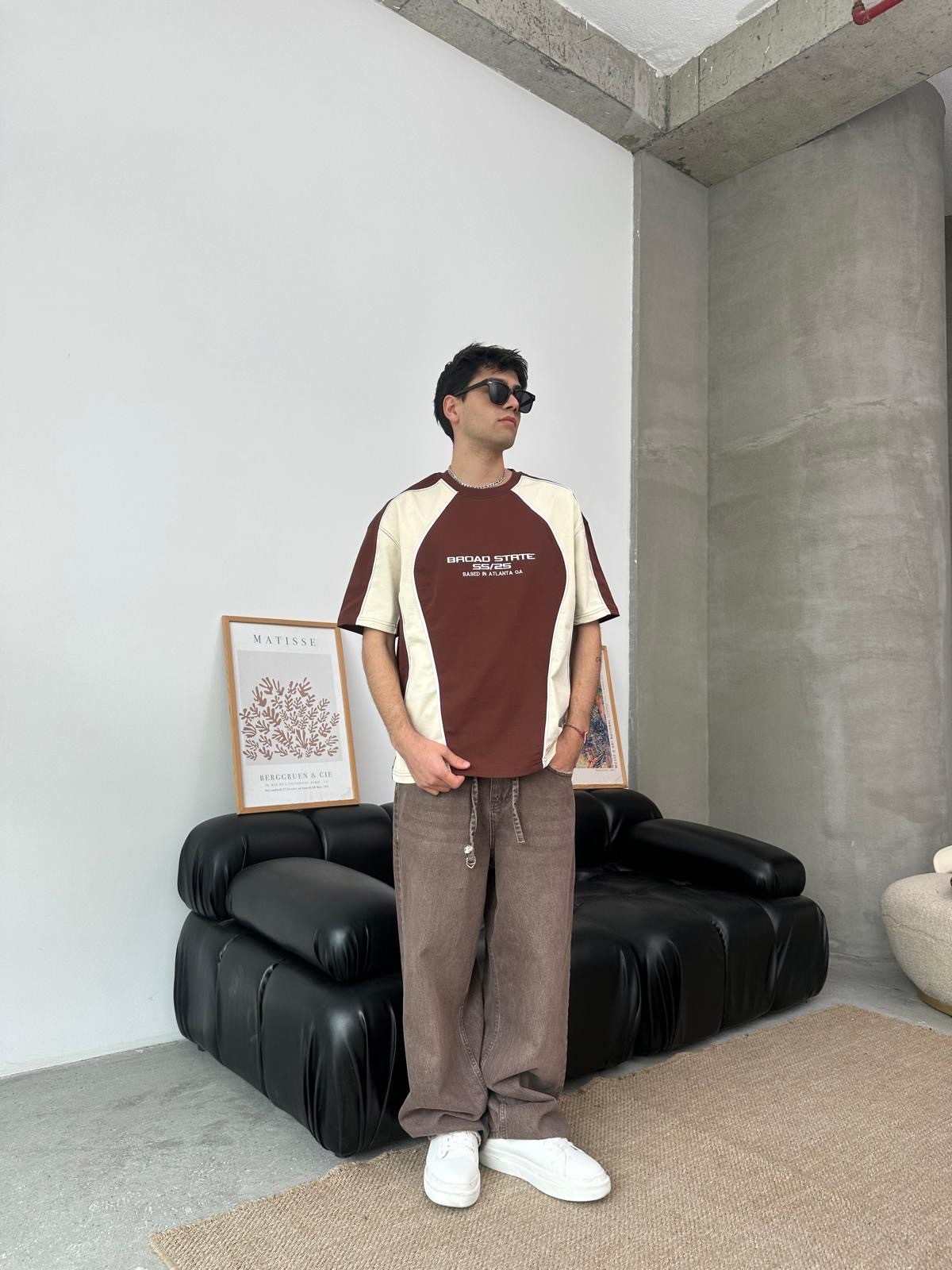 Broad State Reglan Kol Kahve T-Shirt