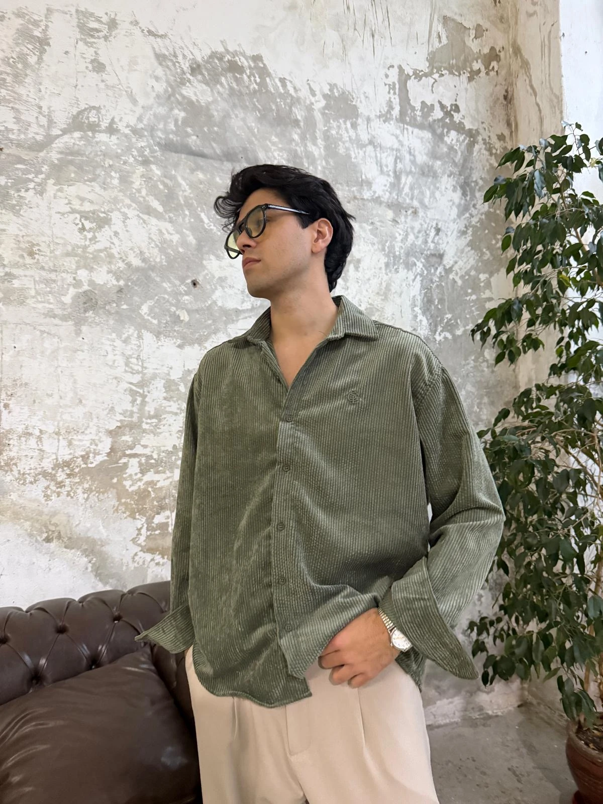 Kadife Haki Yeşili Oversize Gömlek