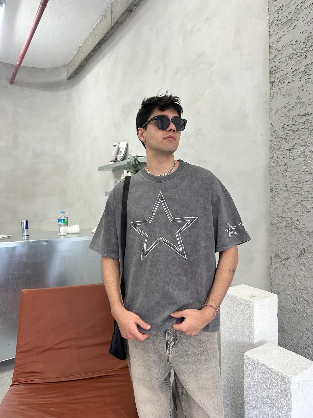 Star Detail Gri Oversize T-Shirt