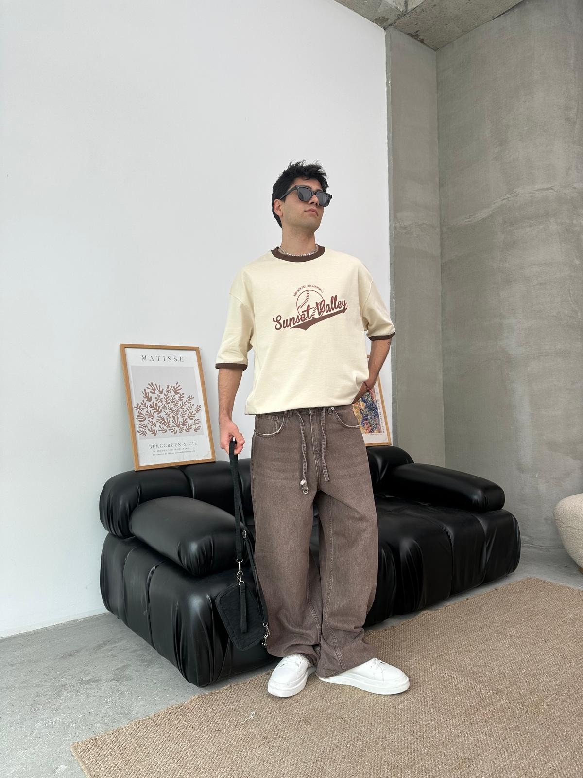 Sunset Valley Baskılı Kol Detay Oversize Bej T-Shirt 