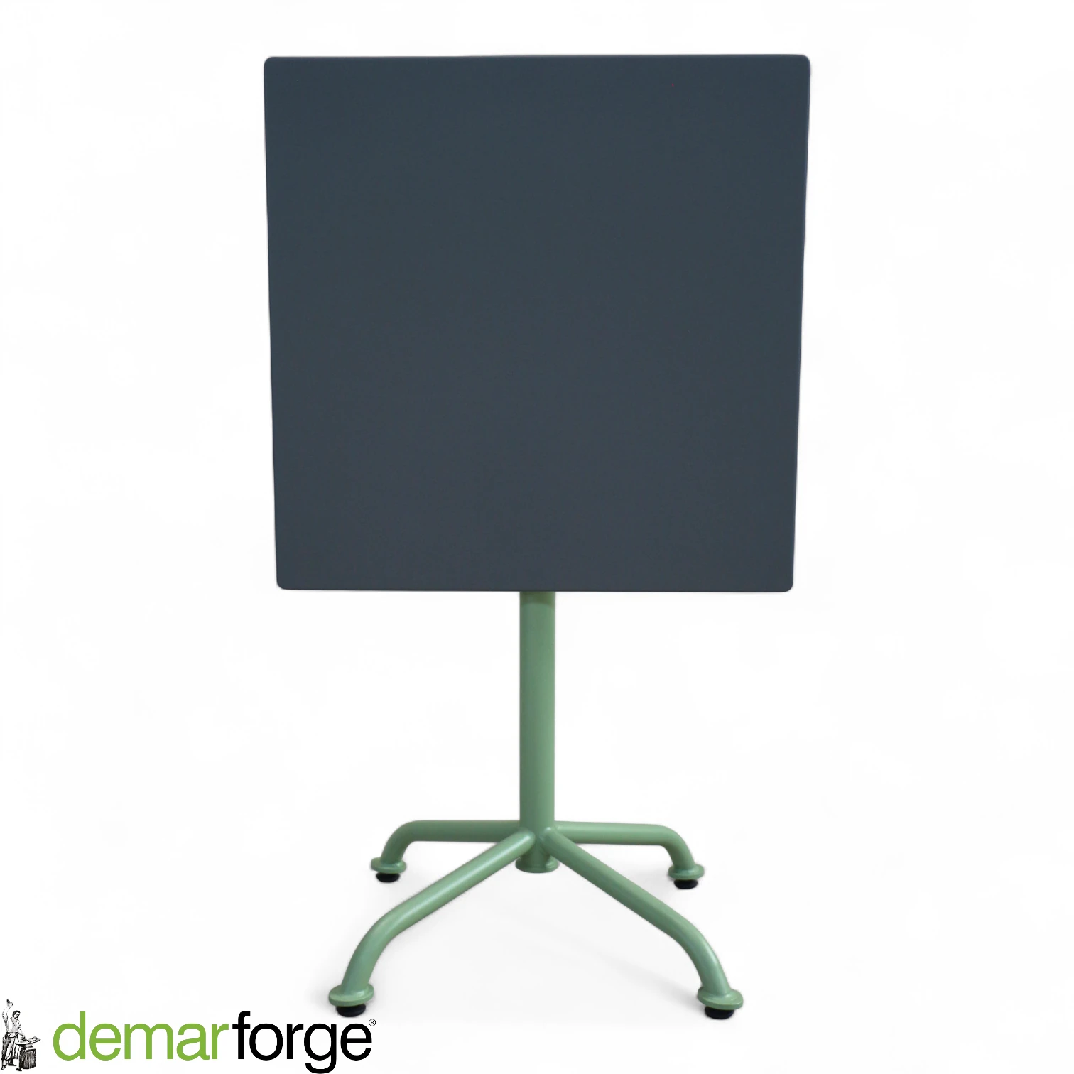 Katlanır metal kare tabla masa.