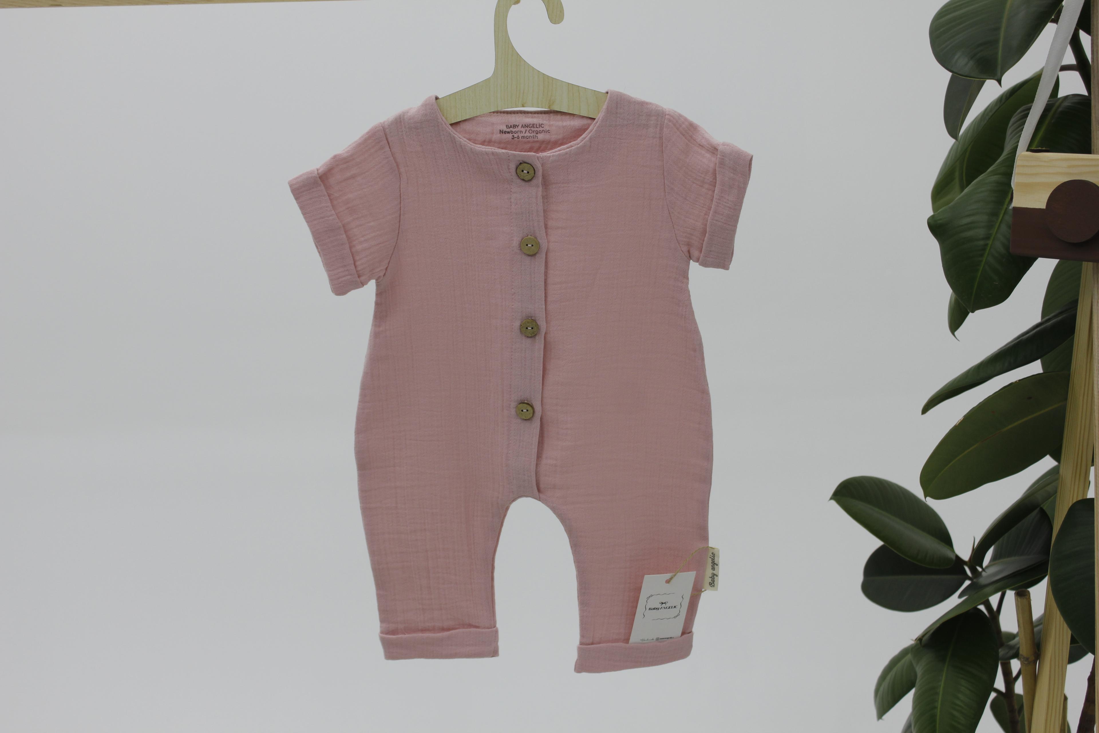 Baby Angelic Müslin Kumaş El Yapımı Bebek Tulum – %100 Pamuk | Yeşil, Pembe, Bej Renk Seçenekleri - Pembe