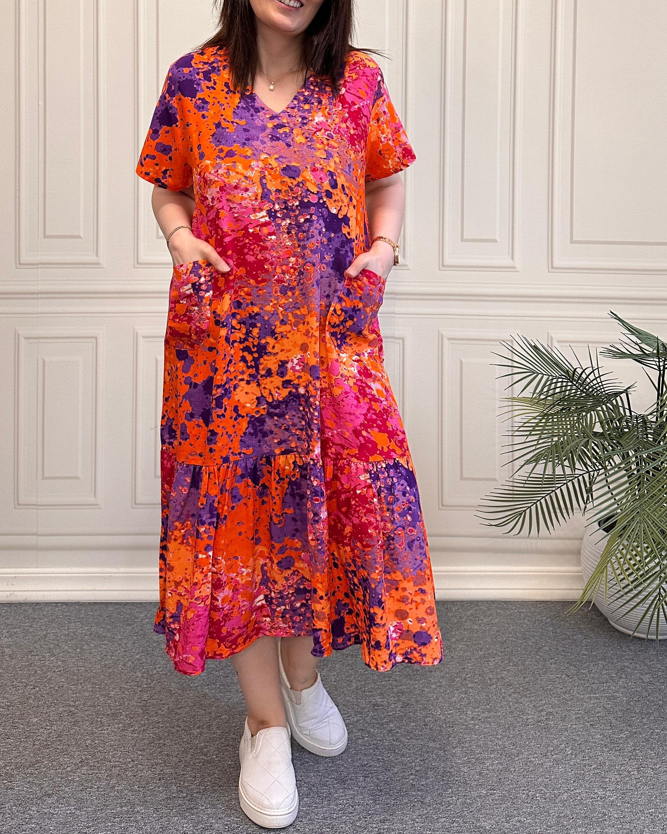 Batik Desen Etek Ucu Volanlı Elbise FMT