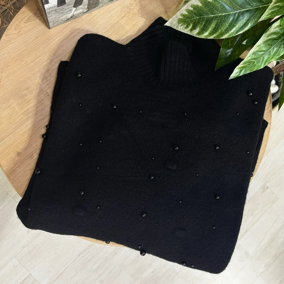 Balıkçı Yaka İnci Detay Kazak