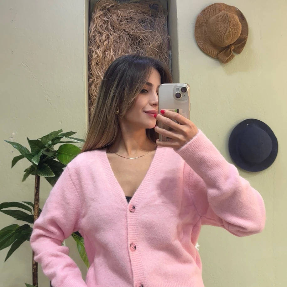 Yumuşak Dokulu Premium Kalite V Yaka Hırka