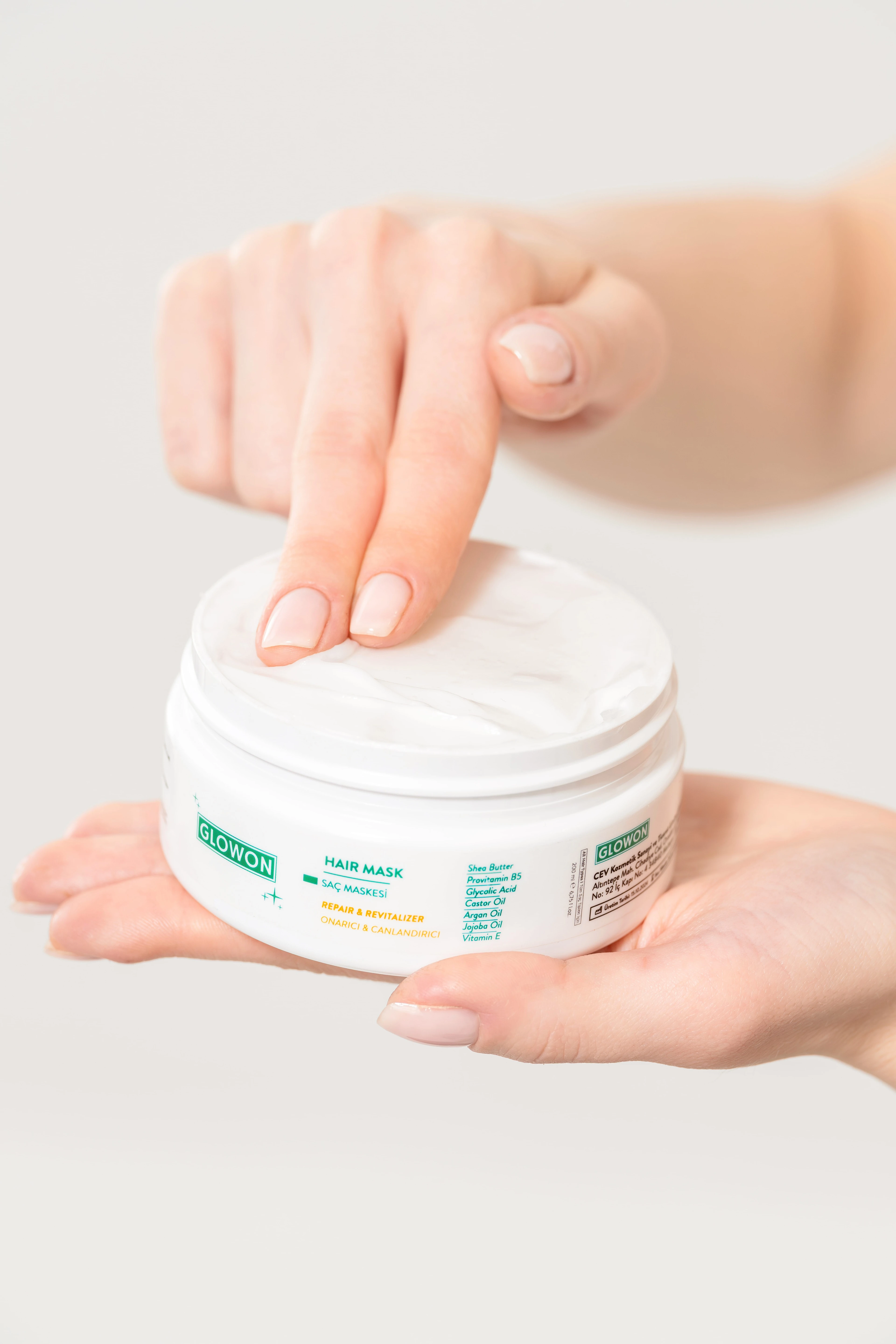 GLOWON Sülfatsız ve Parabensiz Onarıcı Saç Maskesi 250ml - Kuru ve Yıpranmış Saçlar İçin