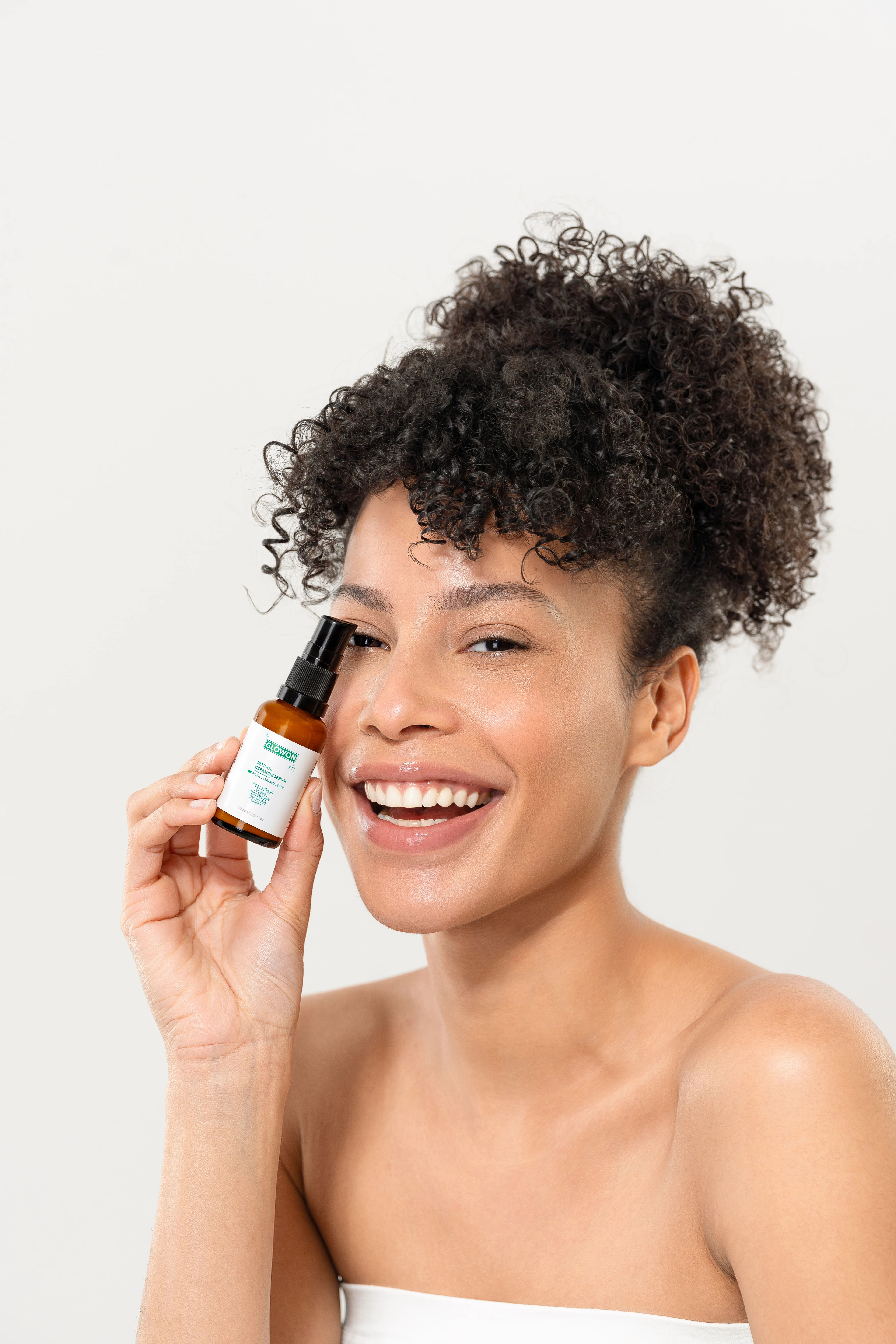 GLOWON Retinol ve Leke Karşıtı İçeren Kapsamlı Yaşlanma Karşıtı Bakım Seti 5'li