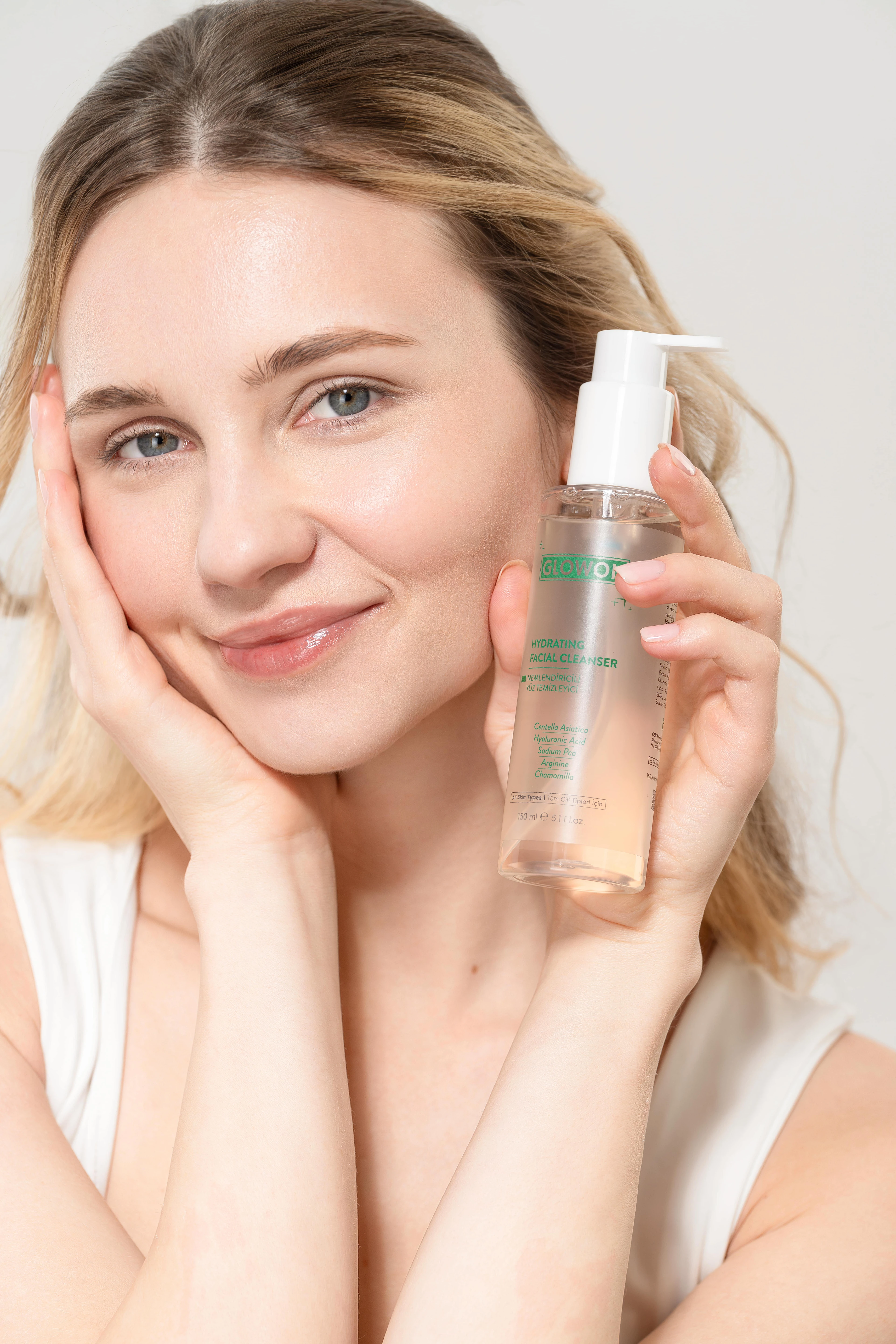 GLOWON Yüz Temizleme Jeli ve Tonik İçeren Günlük Cilt Temizliği İkili Set - Gözenek Sıkılaştırıcı