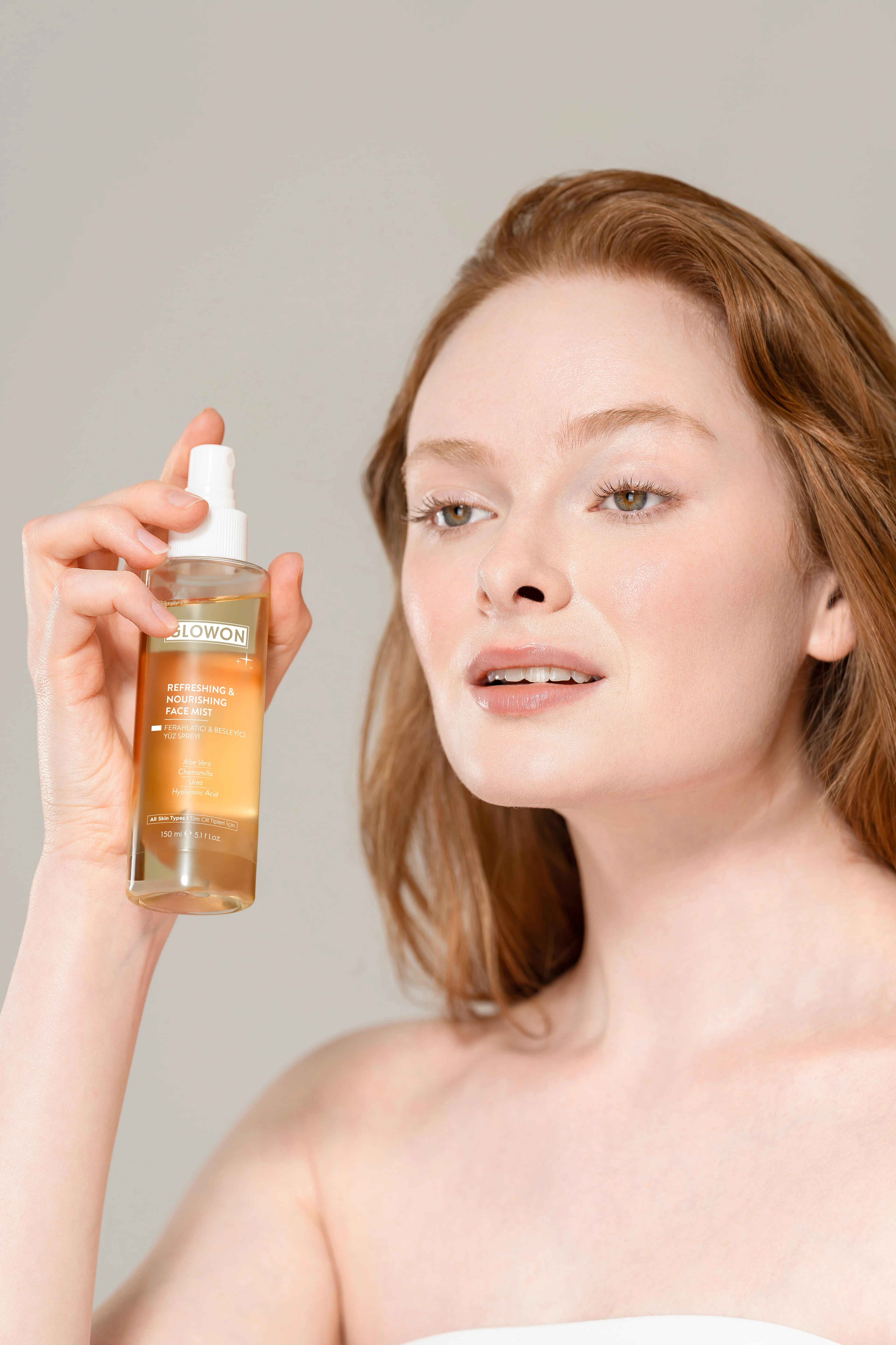 GLOWON Hyaluronik Asitli Nemlendirici ve Ferahlatıcı Yüz Spreyi 150ml