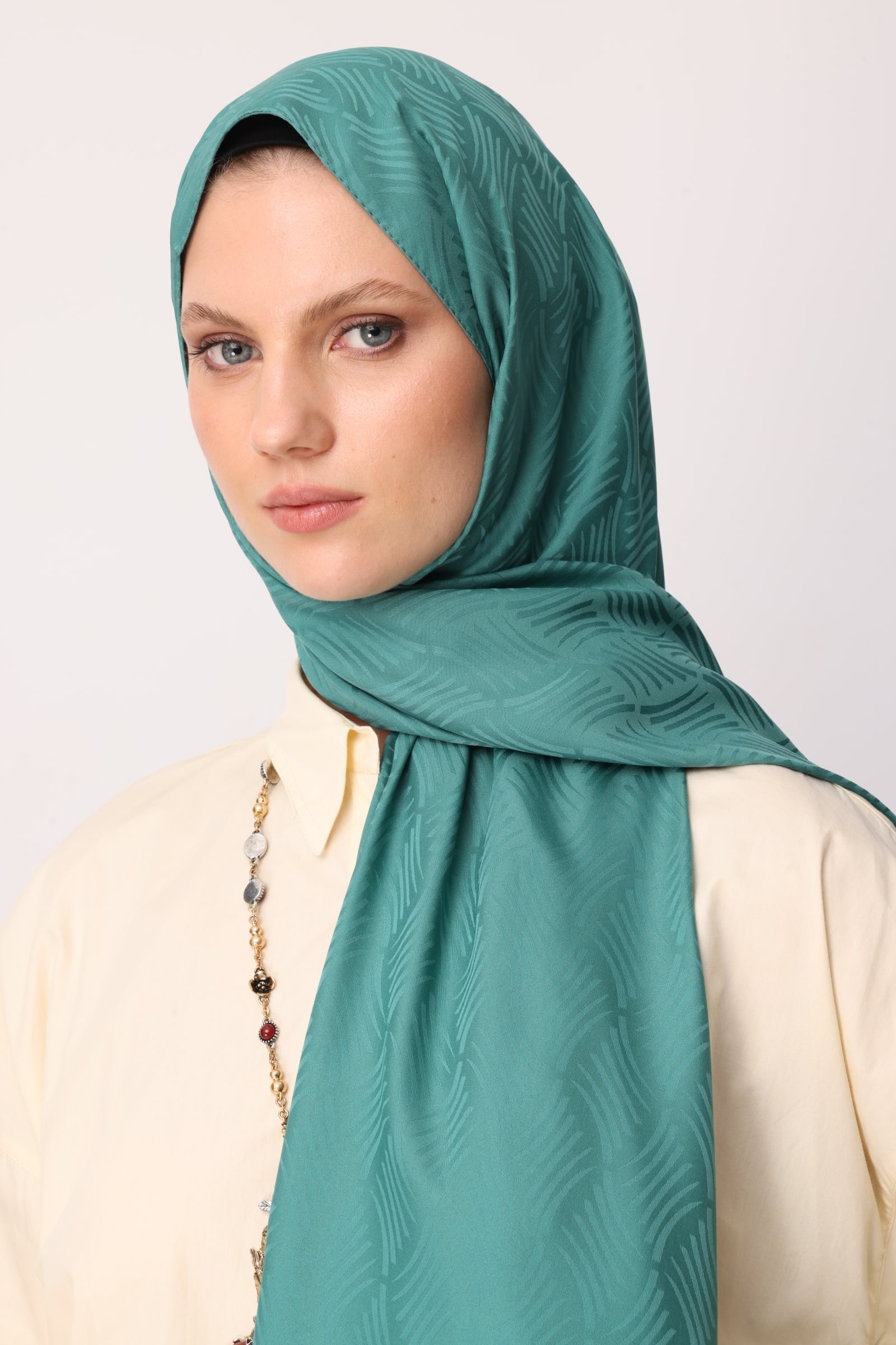 Aura Pattern Silk Jacquard Shawl - Mint Green