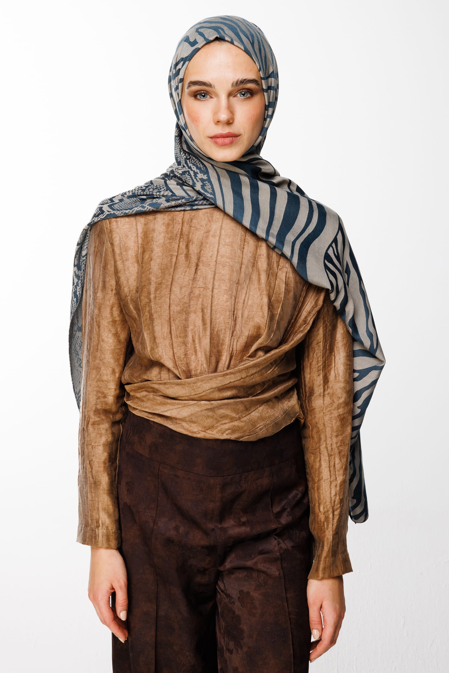 Toptan Riad Desen Çift Taraflı Şal - Petrol Mavisi-Bej