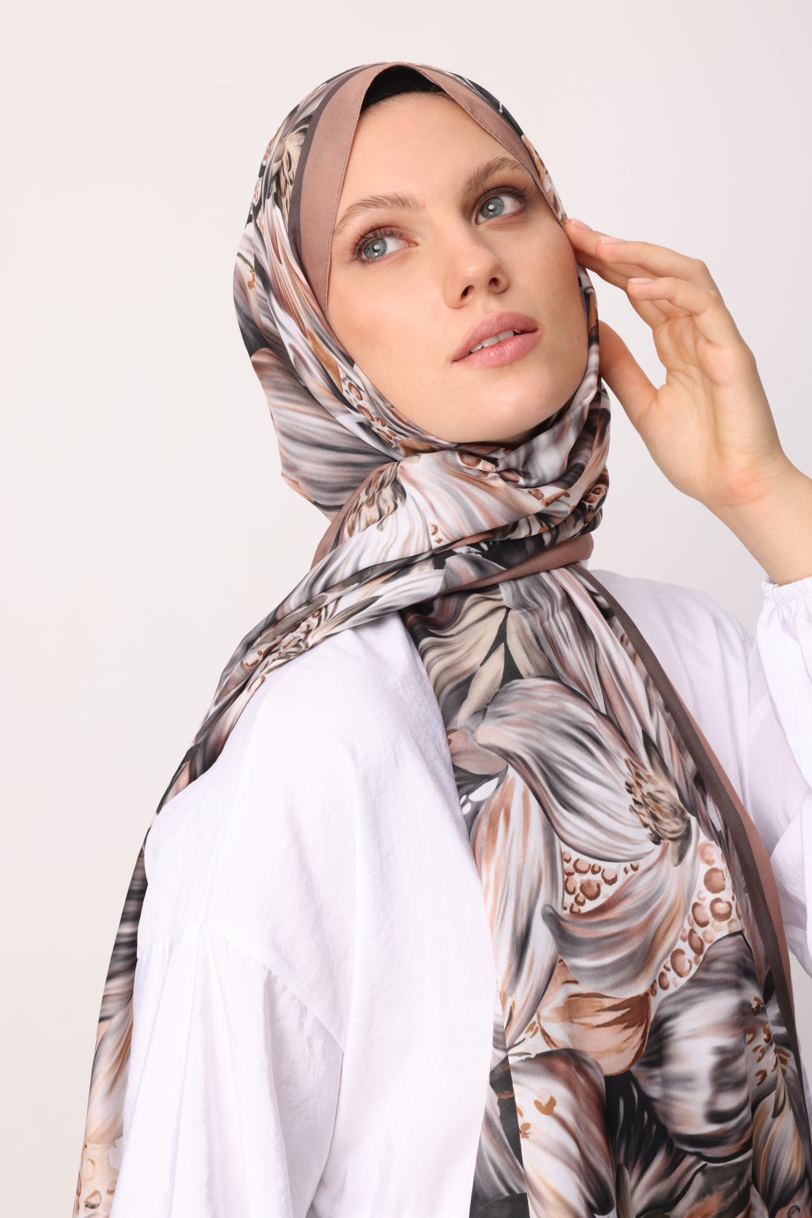 Toptan Larin Desen Pamuk Şal - Kahverengi