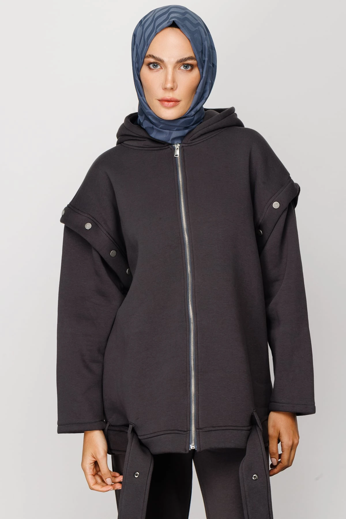 Wave-Pattern Silky Jacquard Shawl - Fume