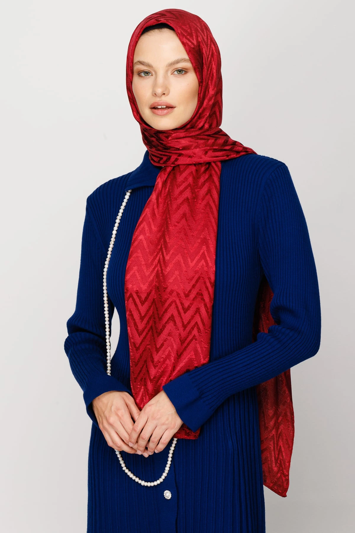 Zigzag Pattern Shiny Jacquard Shawl - Cherry Rot