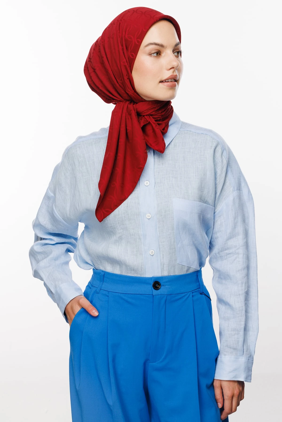 London Pattern Silky Jacquard Scarf - Claret Red