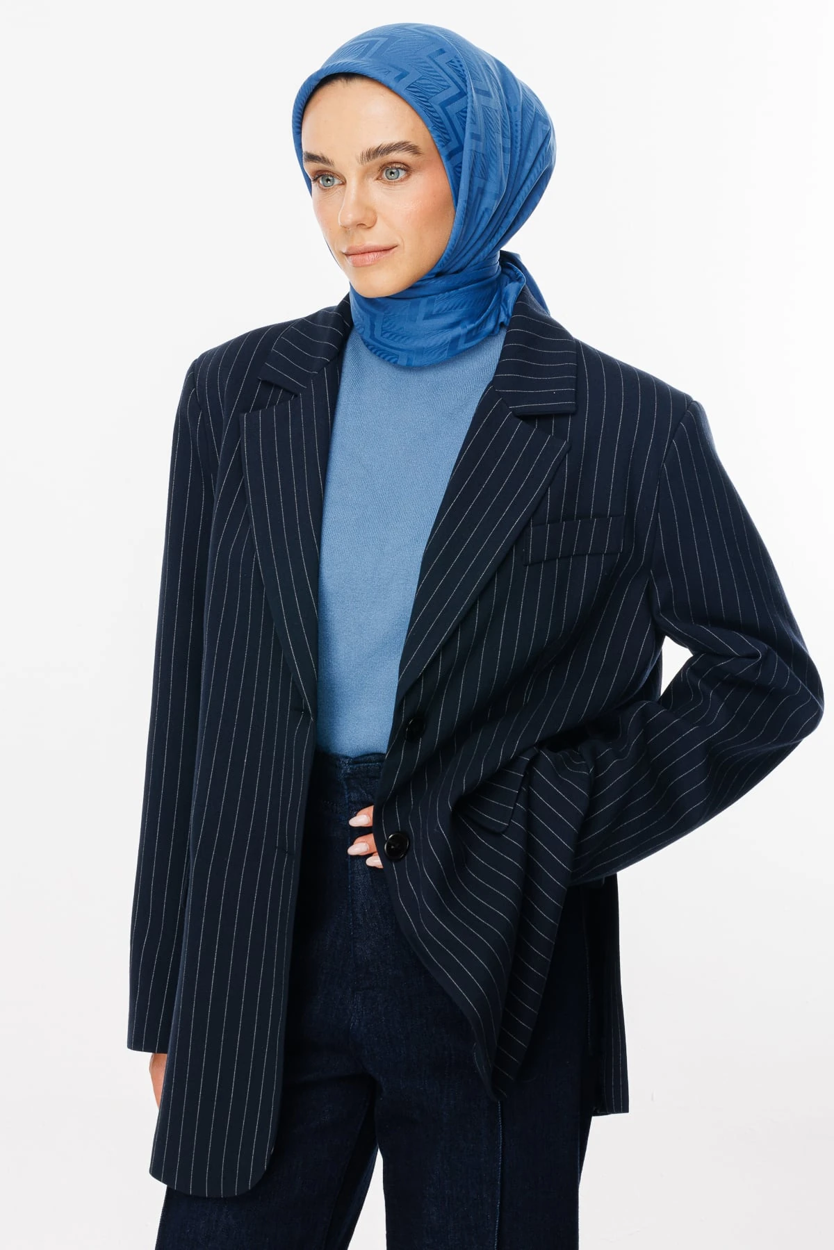 Viora Pattern Silky Jacquard Scarf - Indigo