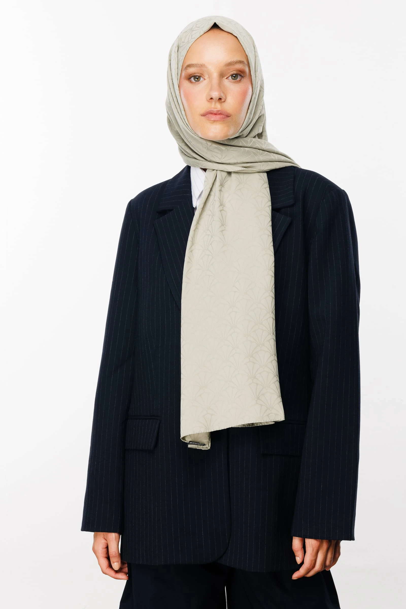 Toptan Lotus Desen İpeksi Jakar Şal - Ada Çayı